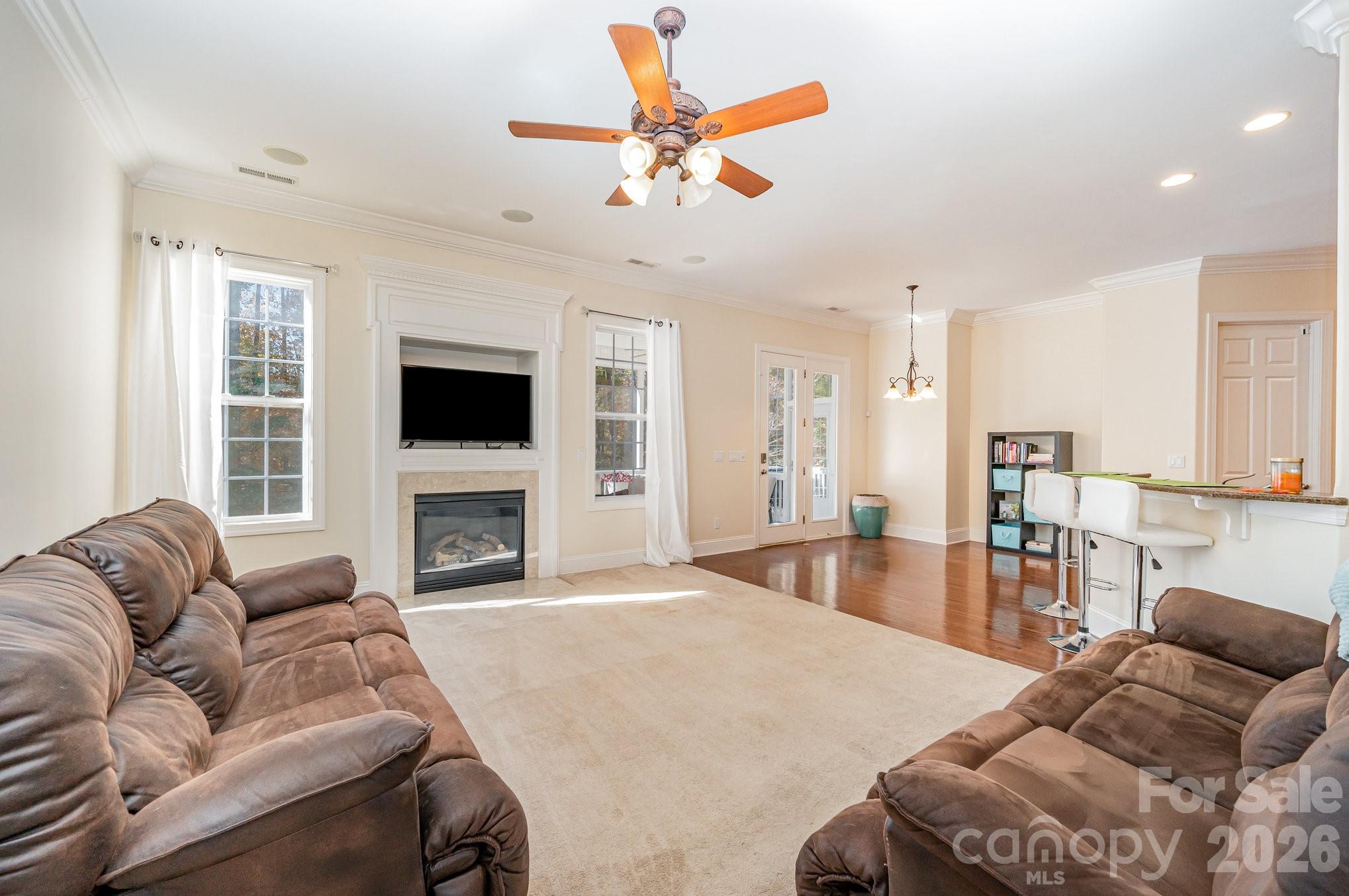 4132 Belle Meade Circle — Belmont