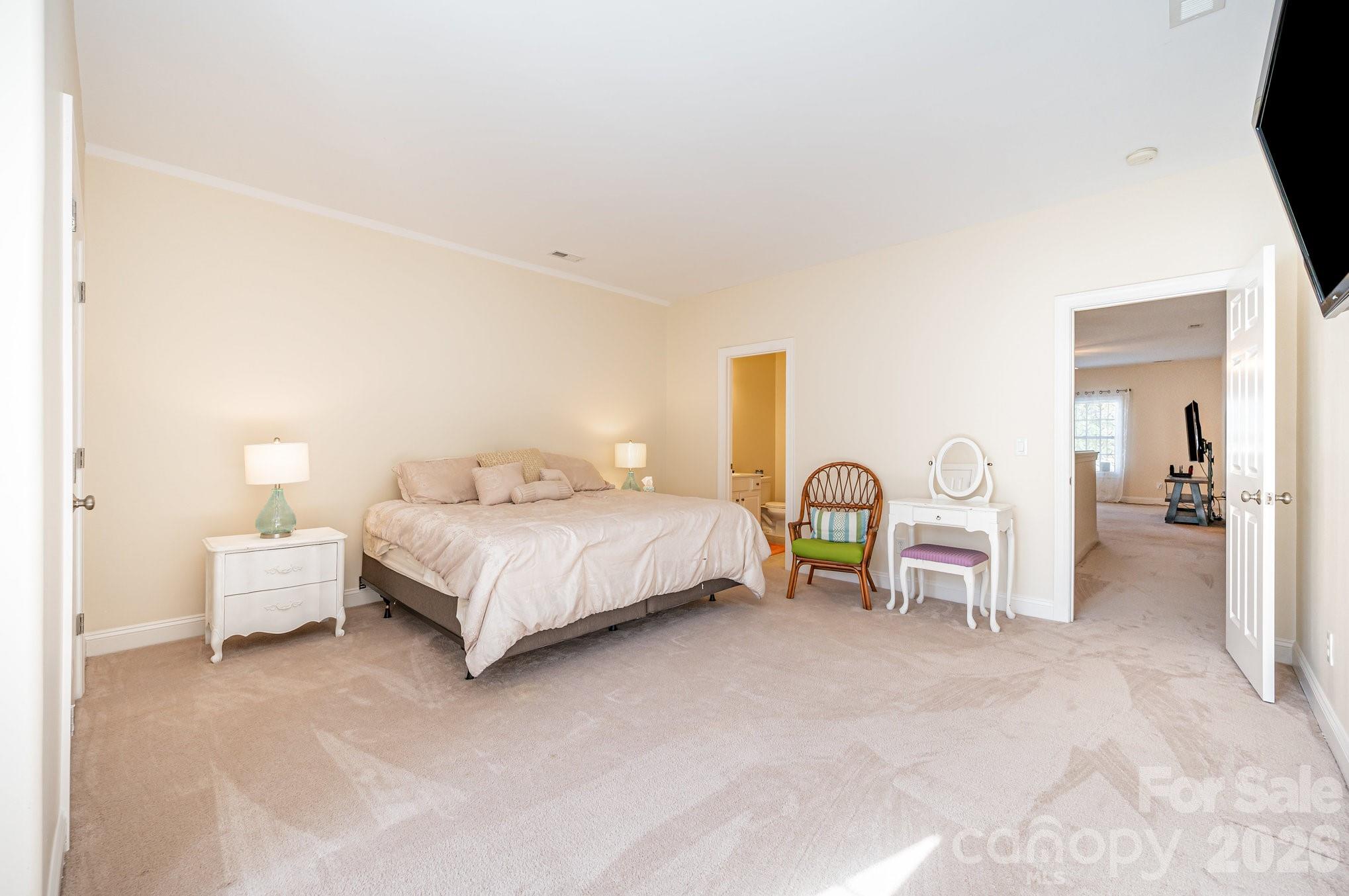 4132 Belle Meade Circle — Belmont