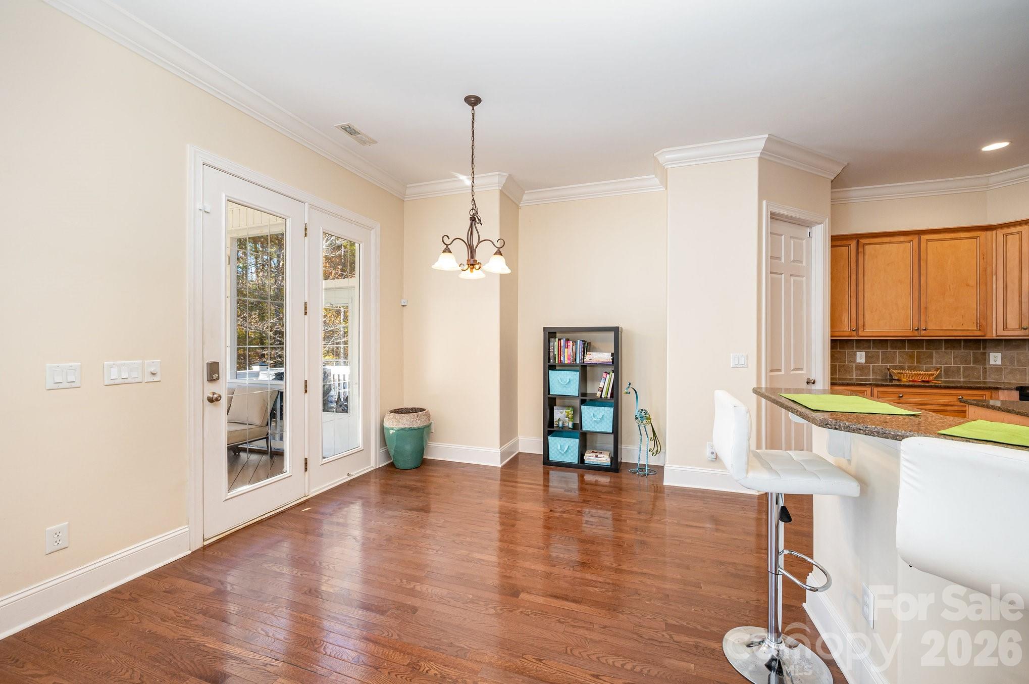 4132 Belle Meade Circle — Belmont