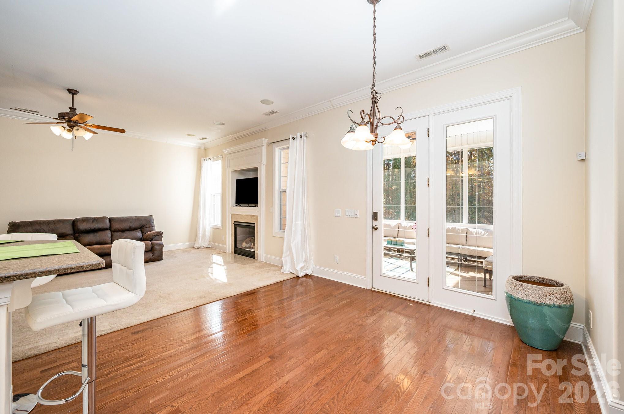 4132 Belle Meade Circle — Belmont
