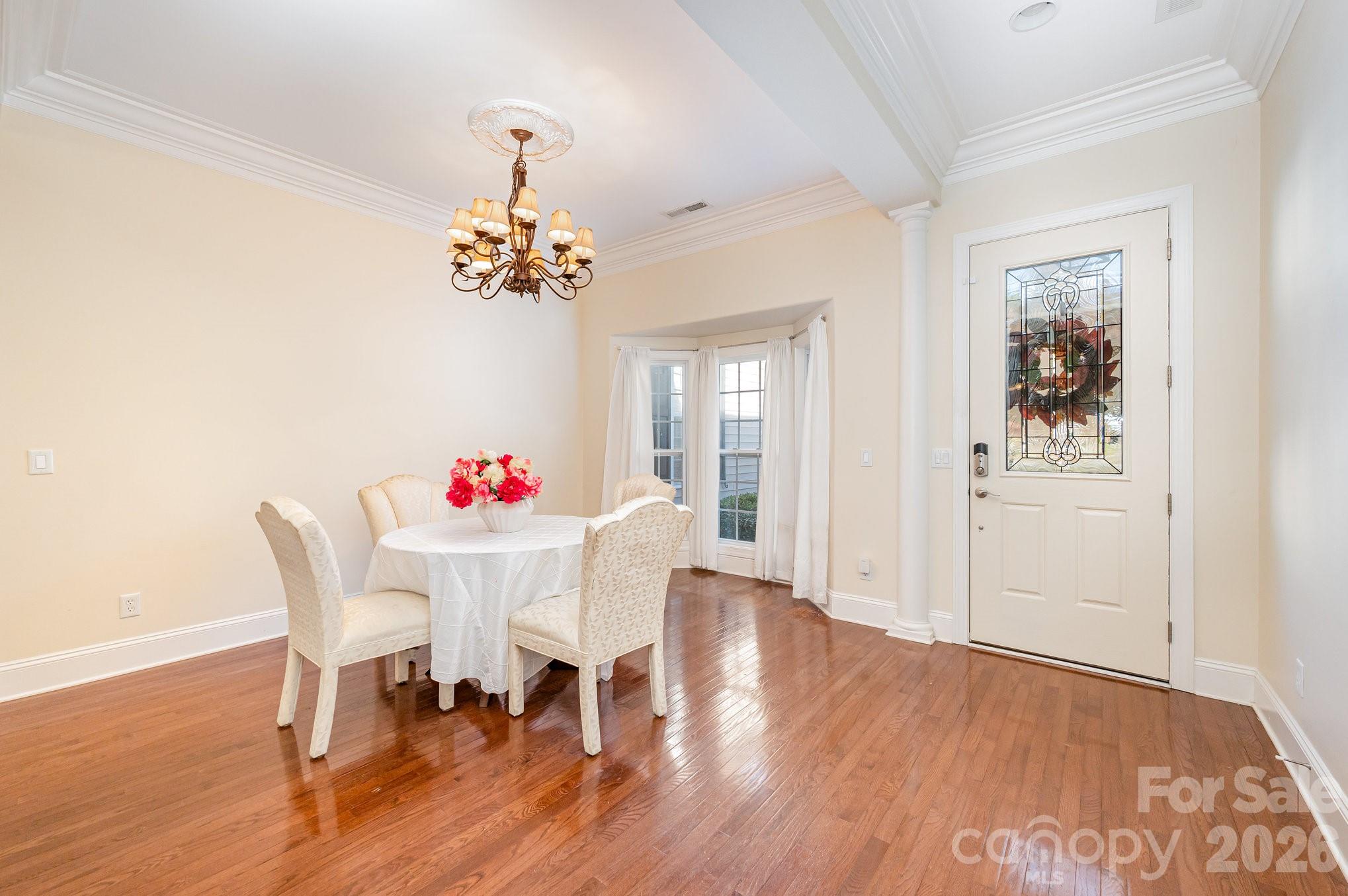 4132 Belle Meade Circle — Belmont
