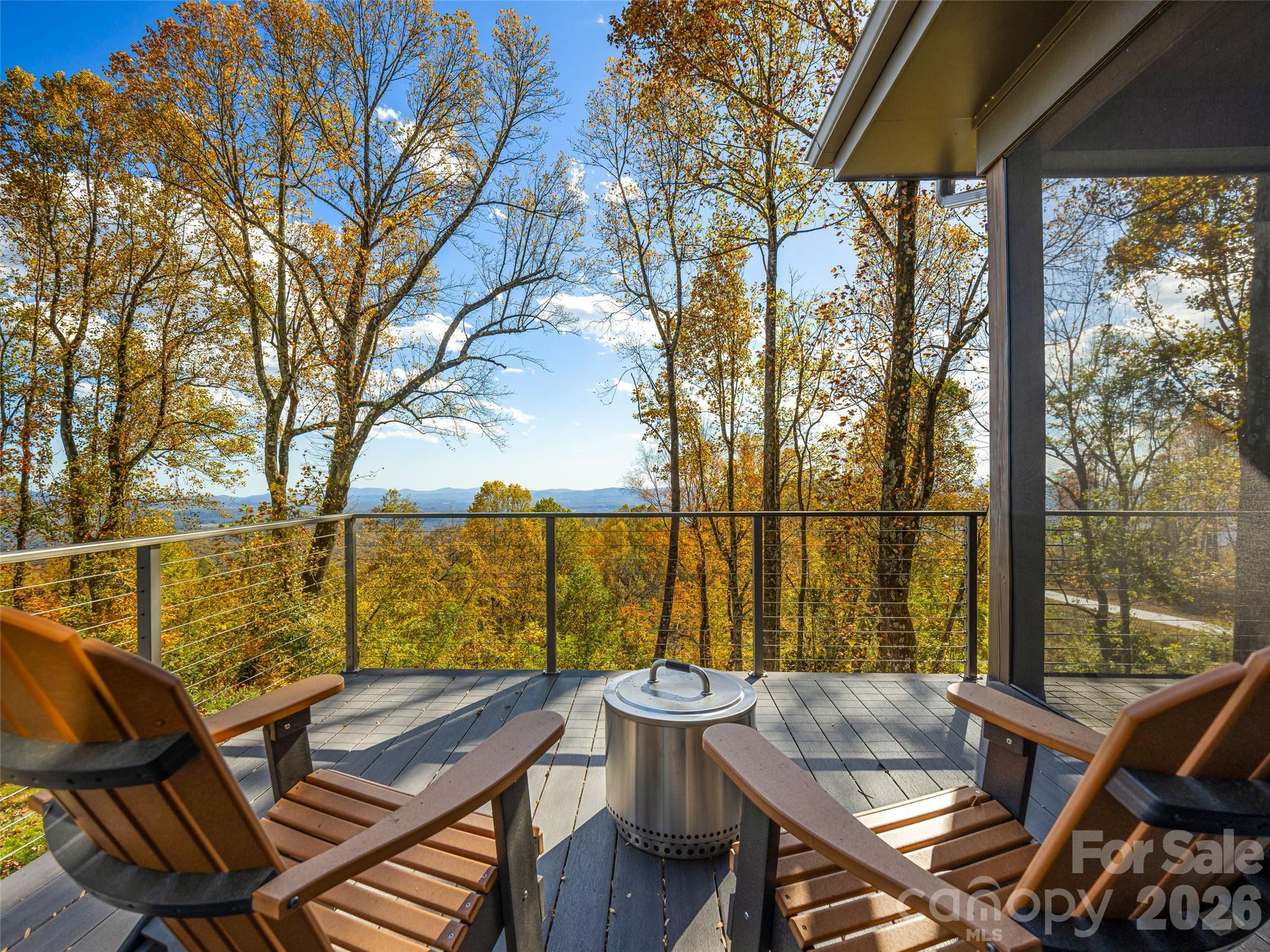 15 Laurel Ledge Way — Fletcher