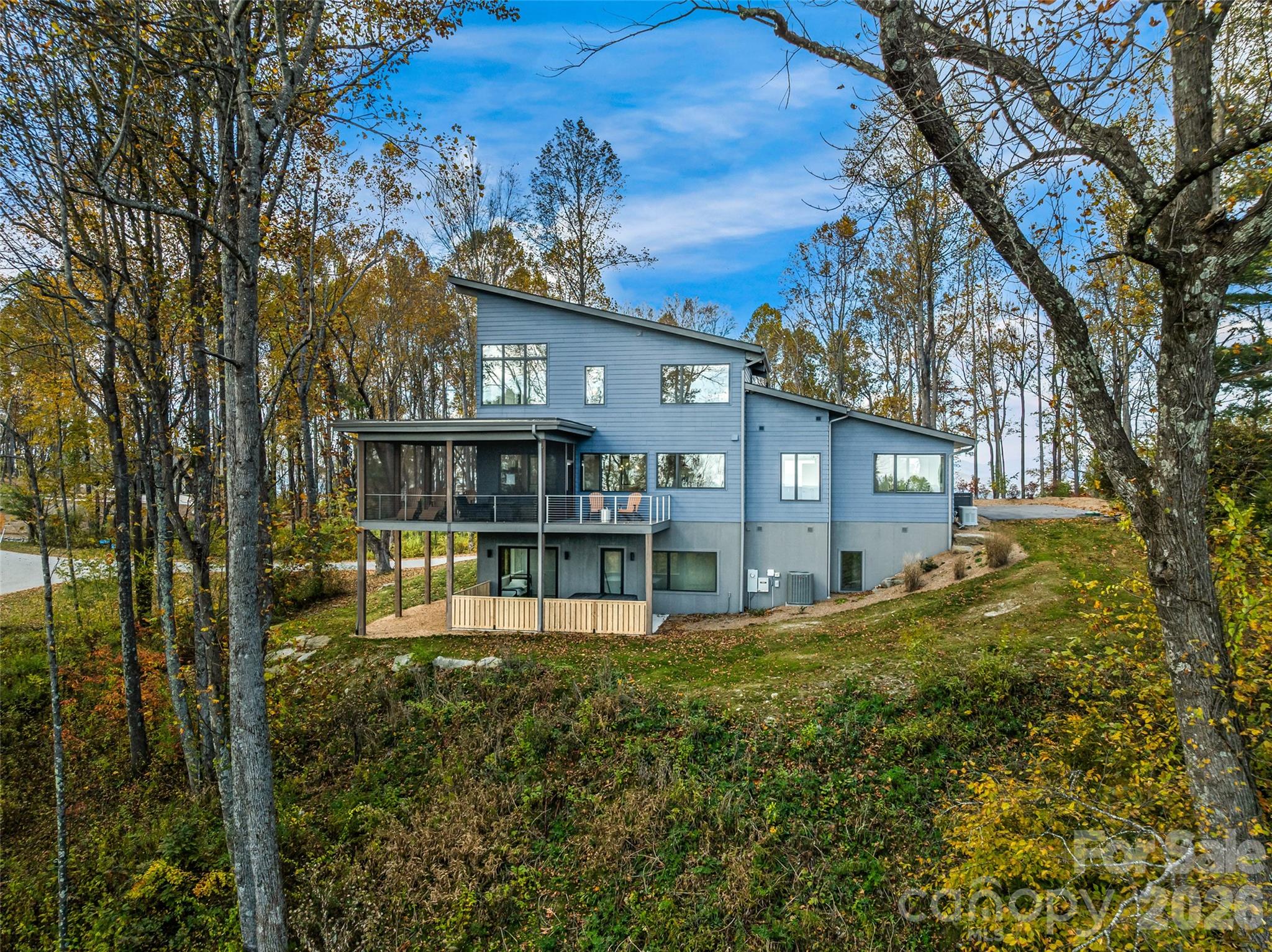 15 Laurel Ledge Way — Fletcher