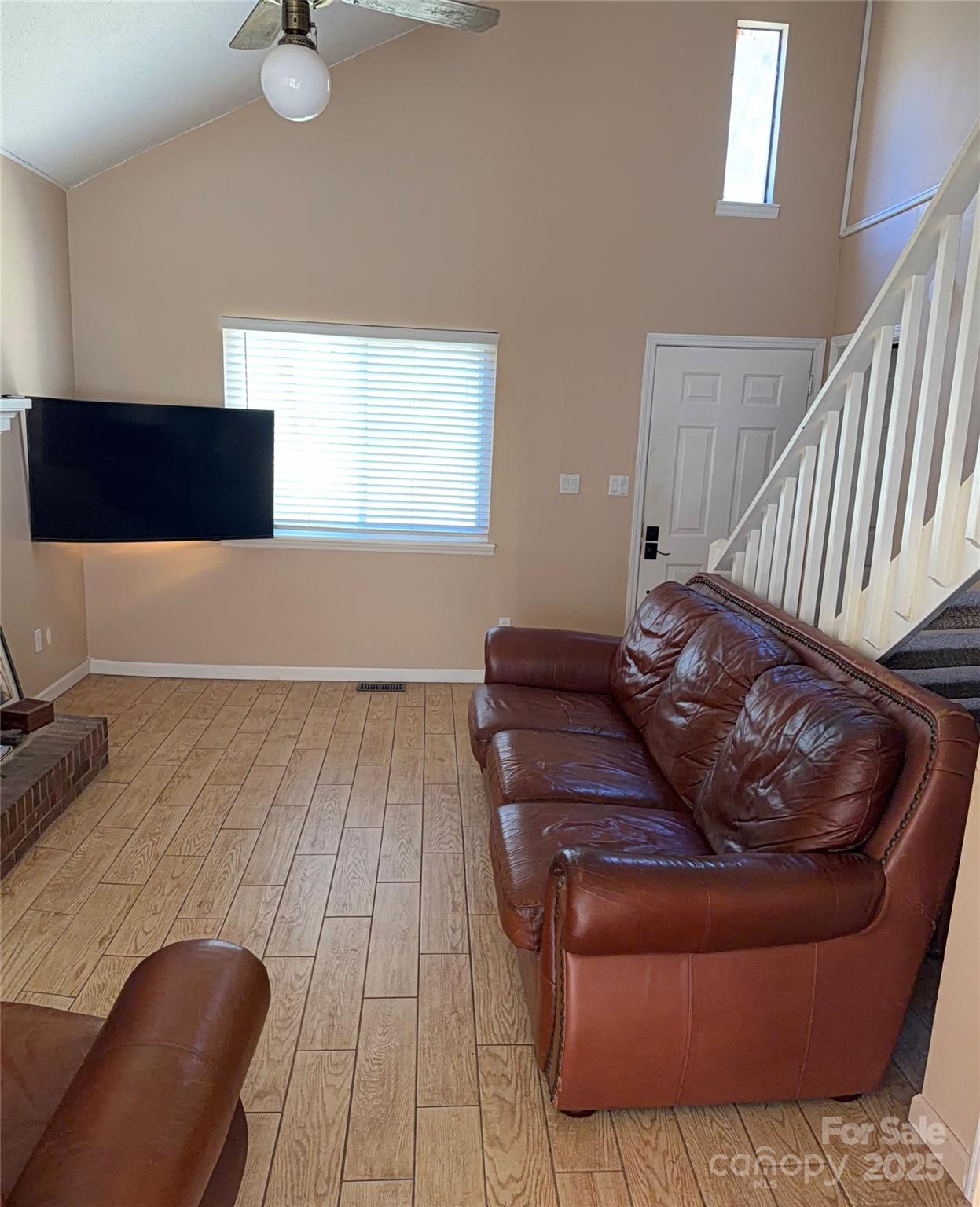 6013 Tall Tree Lane — Harrisburg