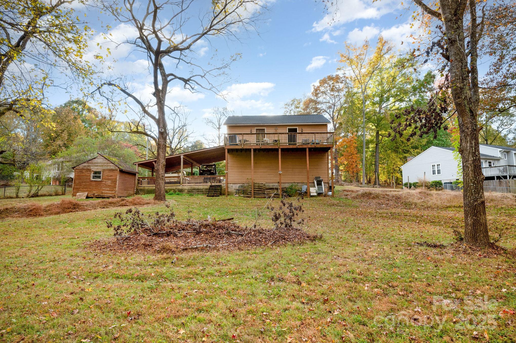 6013 Tall Tree Lane — Harrisburg