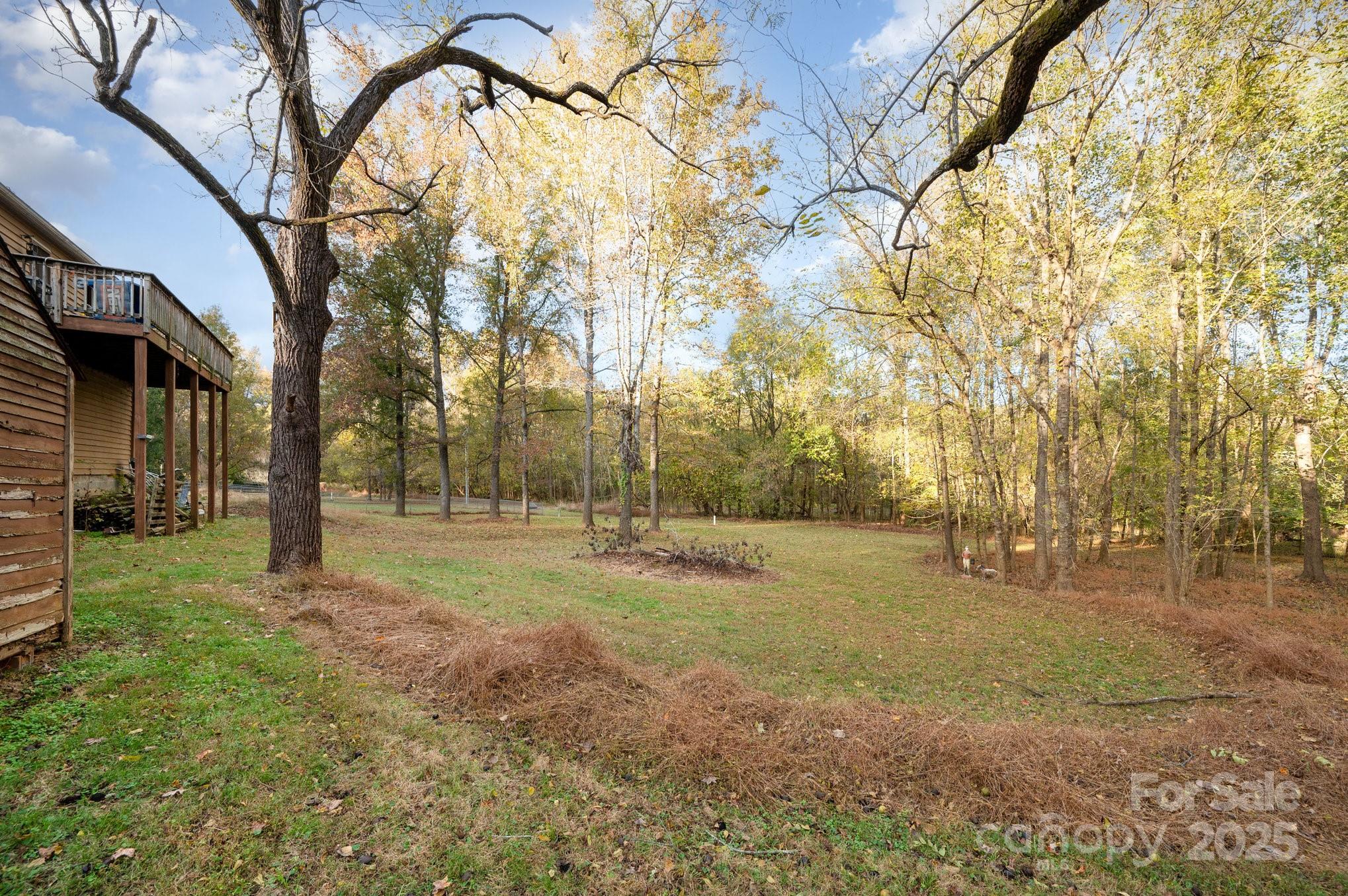 6013 Tall Tree Lane — Harrisburg