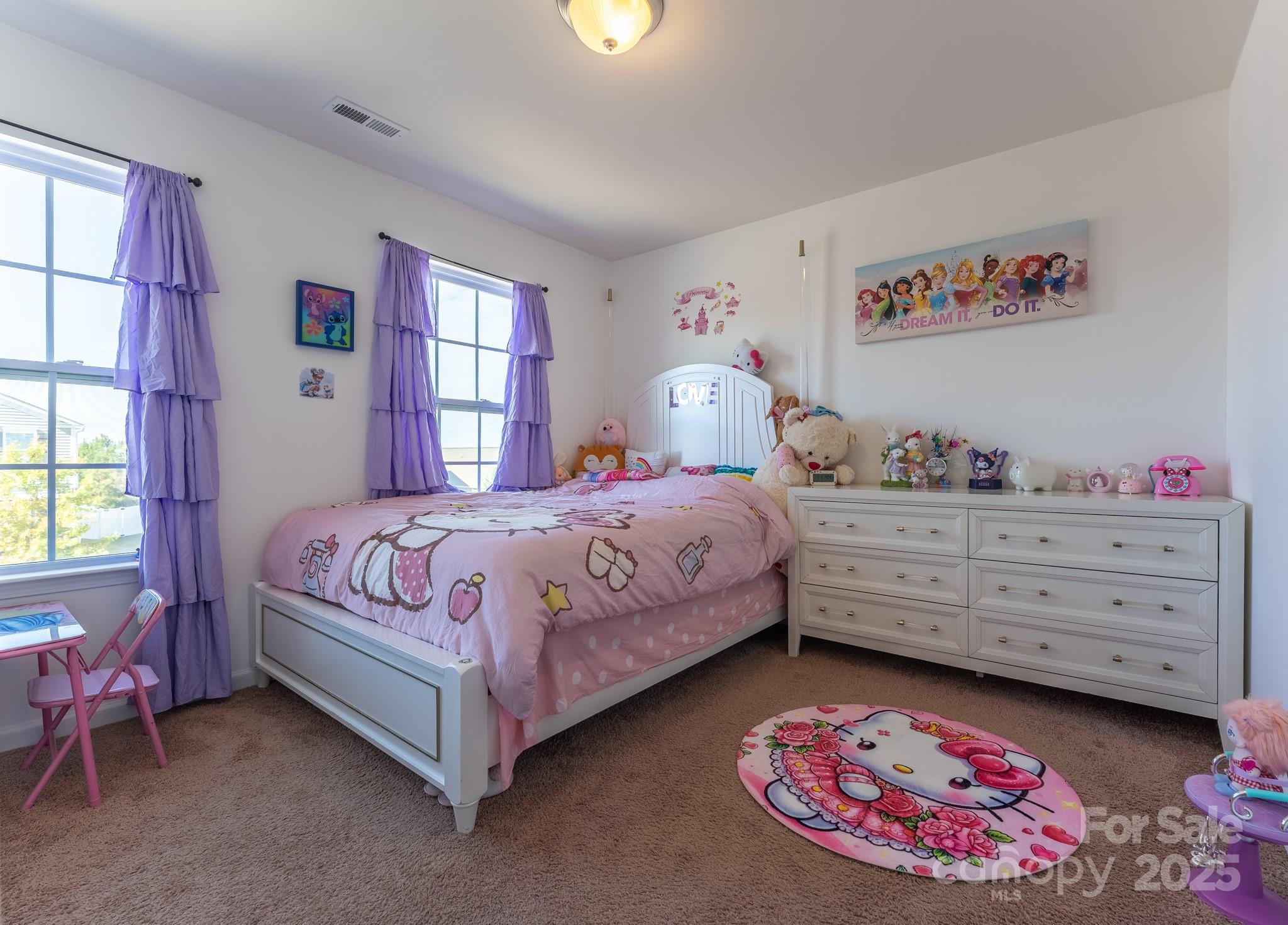 1239 Kent Downs Avenue SW — Concord
