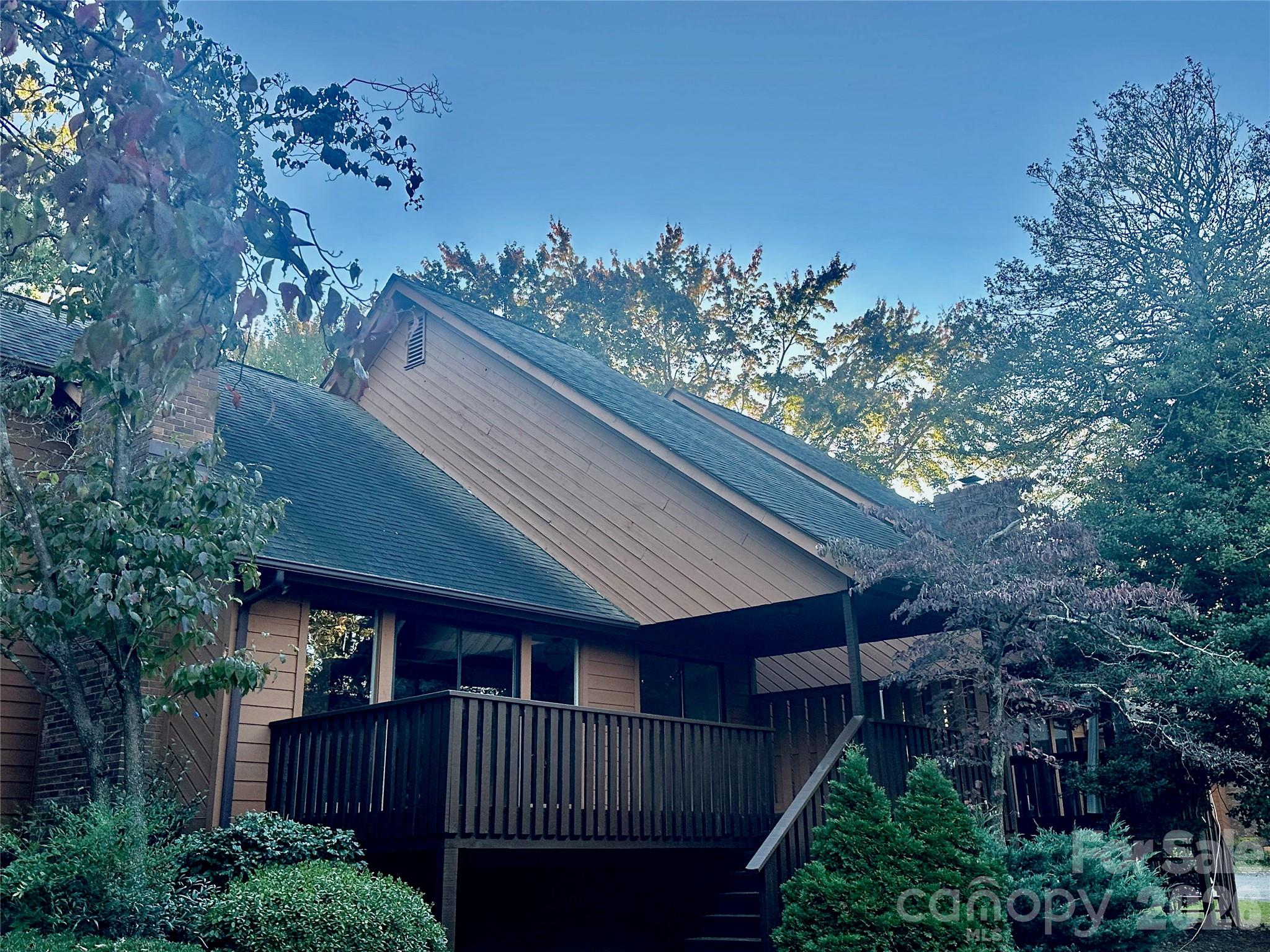 25 Village Drive #25 — Asheville