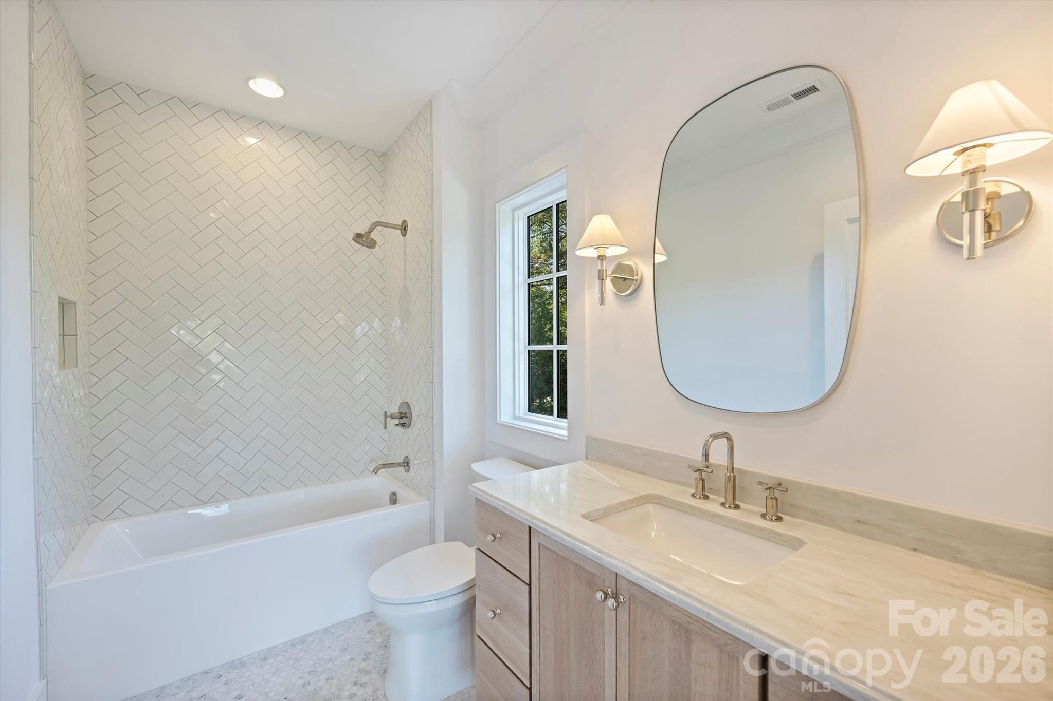 1544 Providence Drive — Charlotte