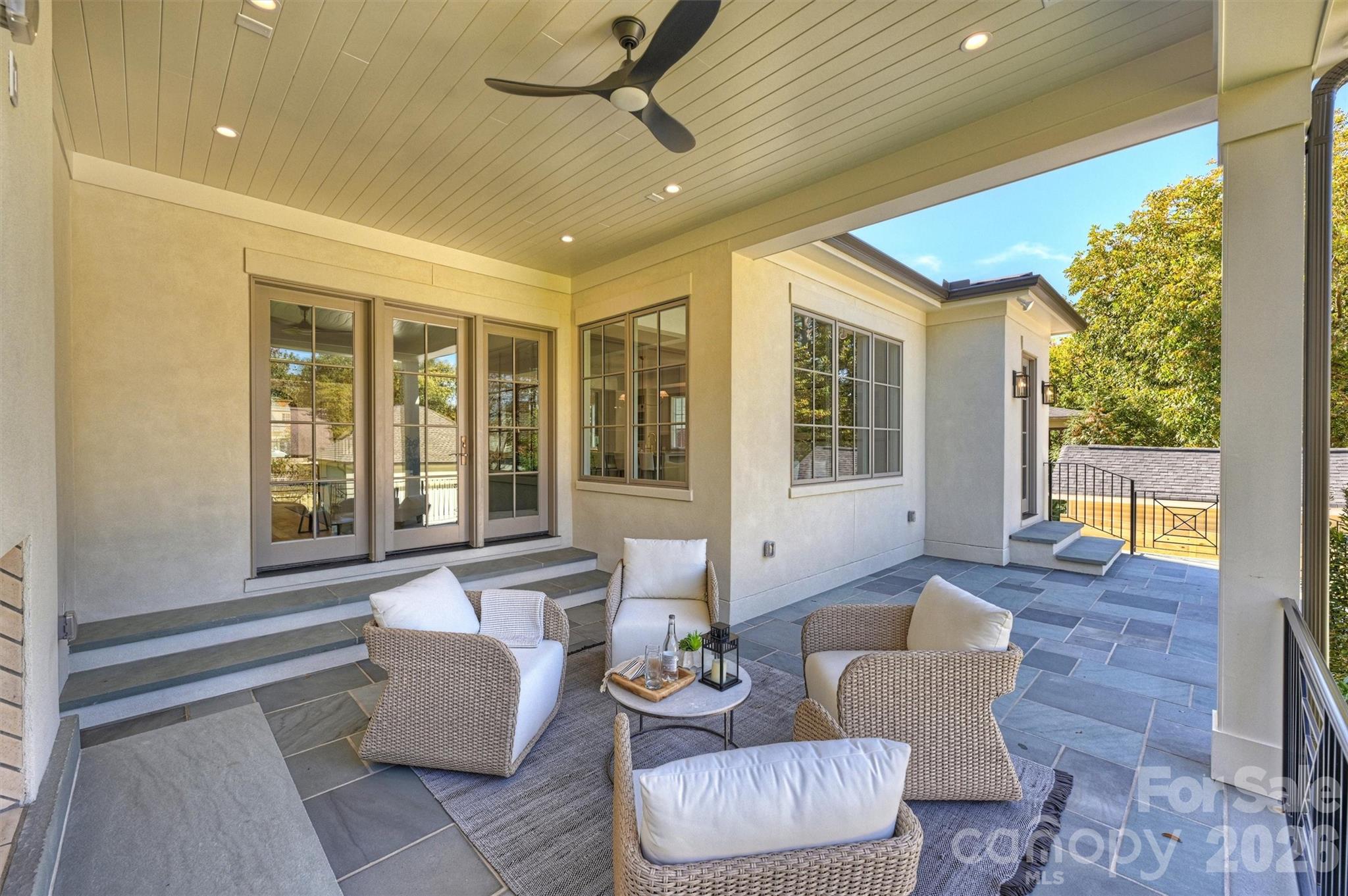1544 Providence Drive — Charlotte