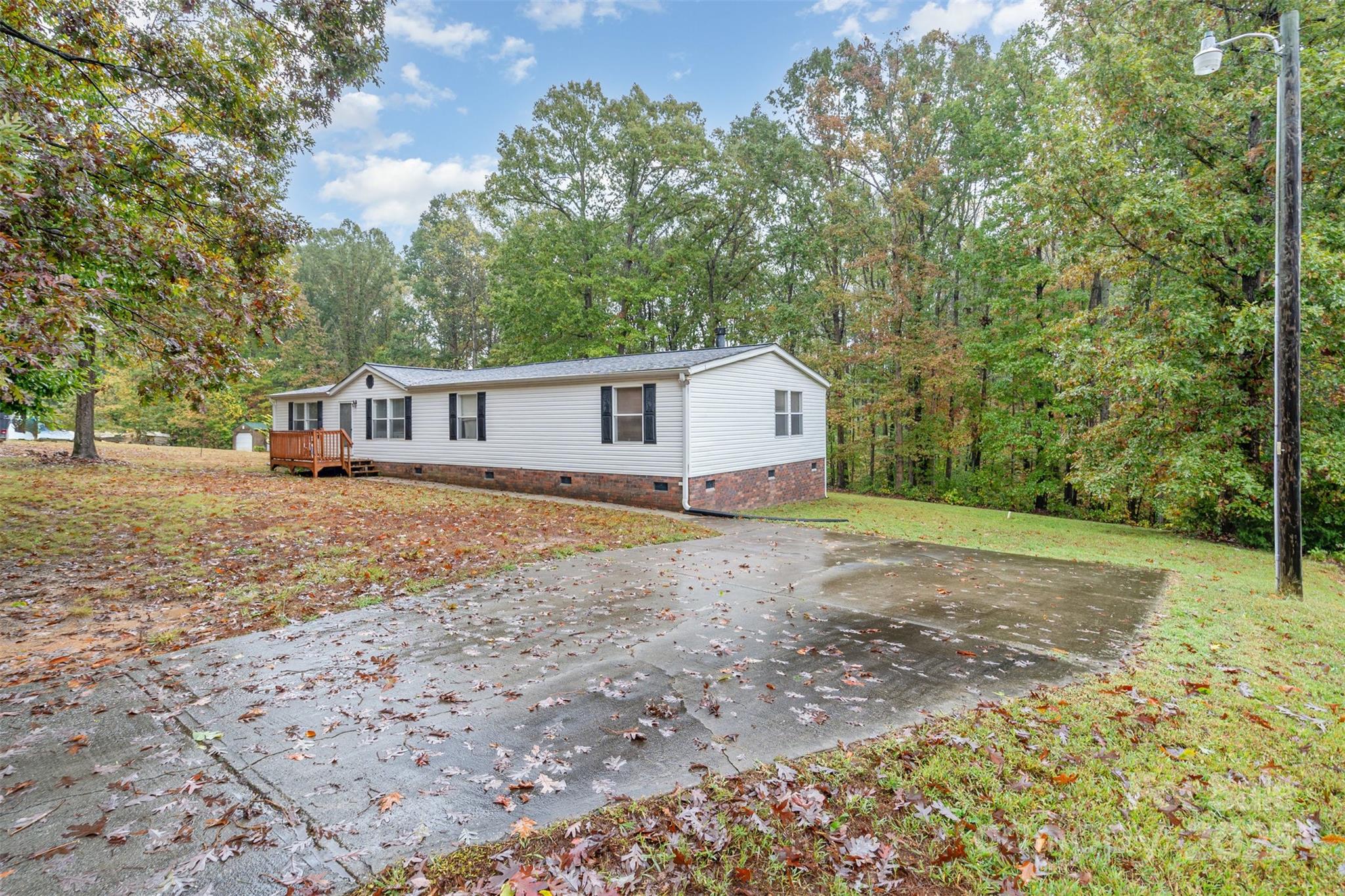 173 Deer Valley Drive #31 — Cleveland