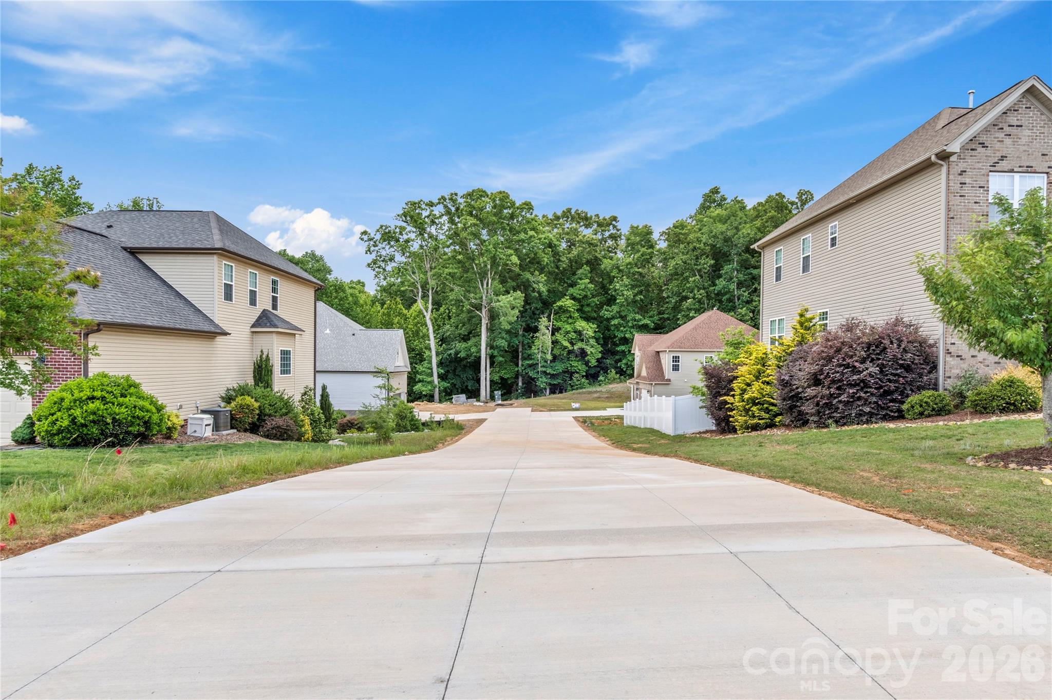 2858 Eland Drive — Winston Salem