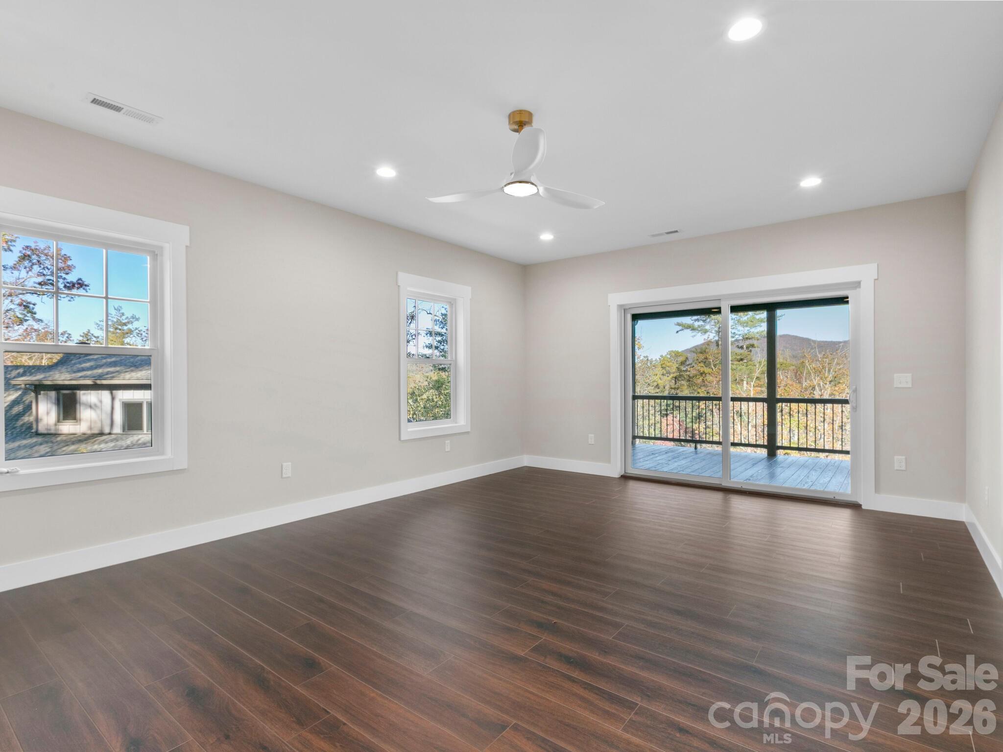 3 Erin Glen Court — Fairview