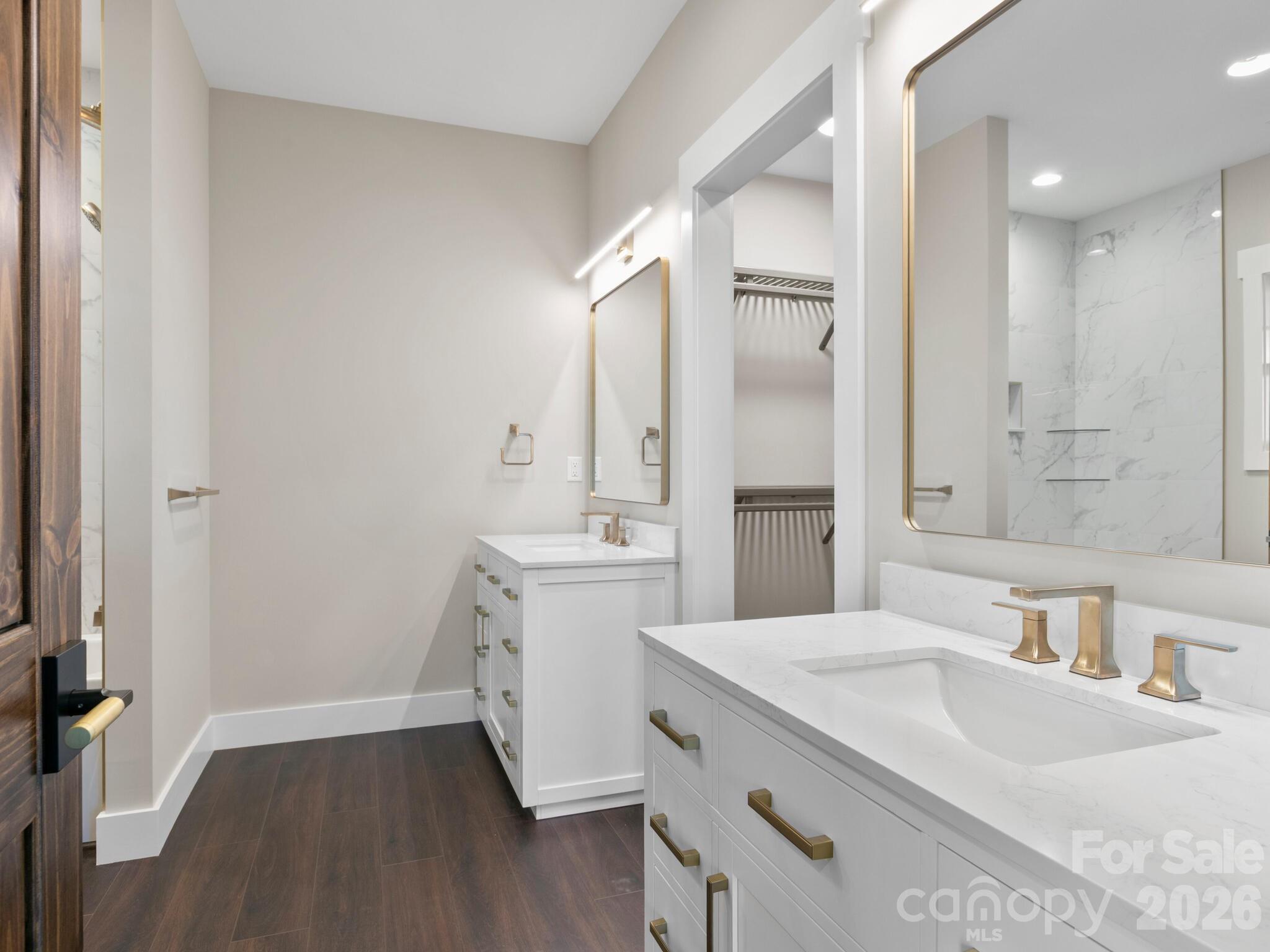 3 Erin Glen Court — Fairview