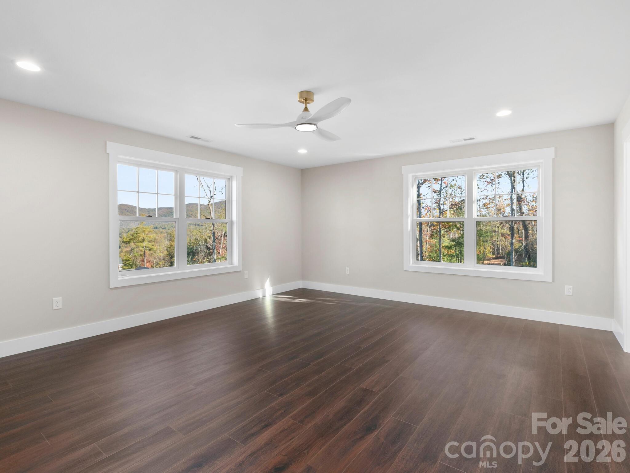 3 Erin Glen Court — Fairview
