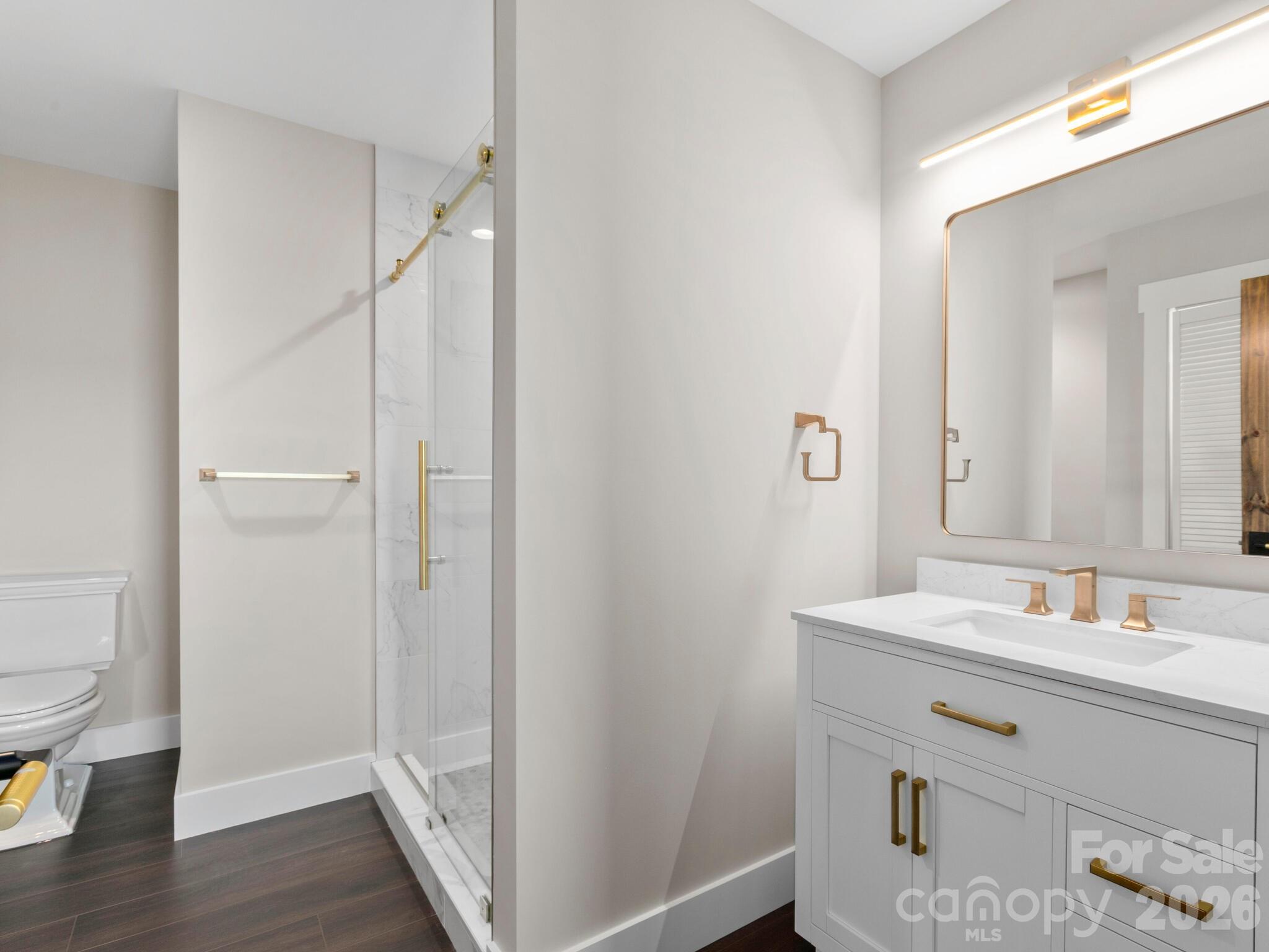 3 Erin Glen Court — Fairview