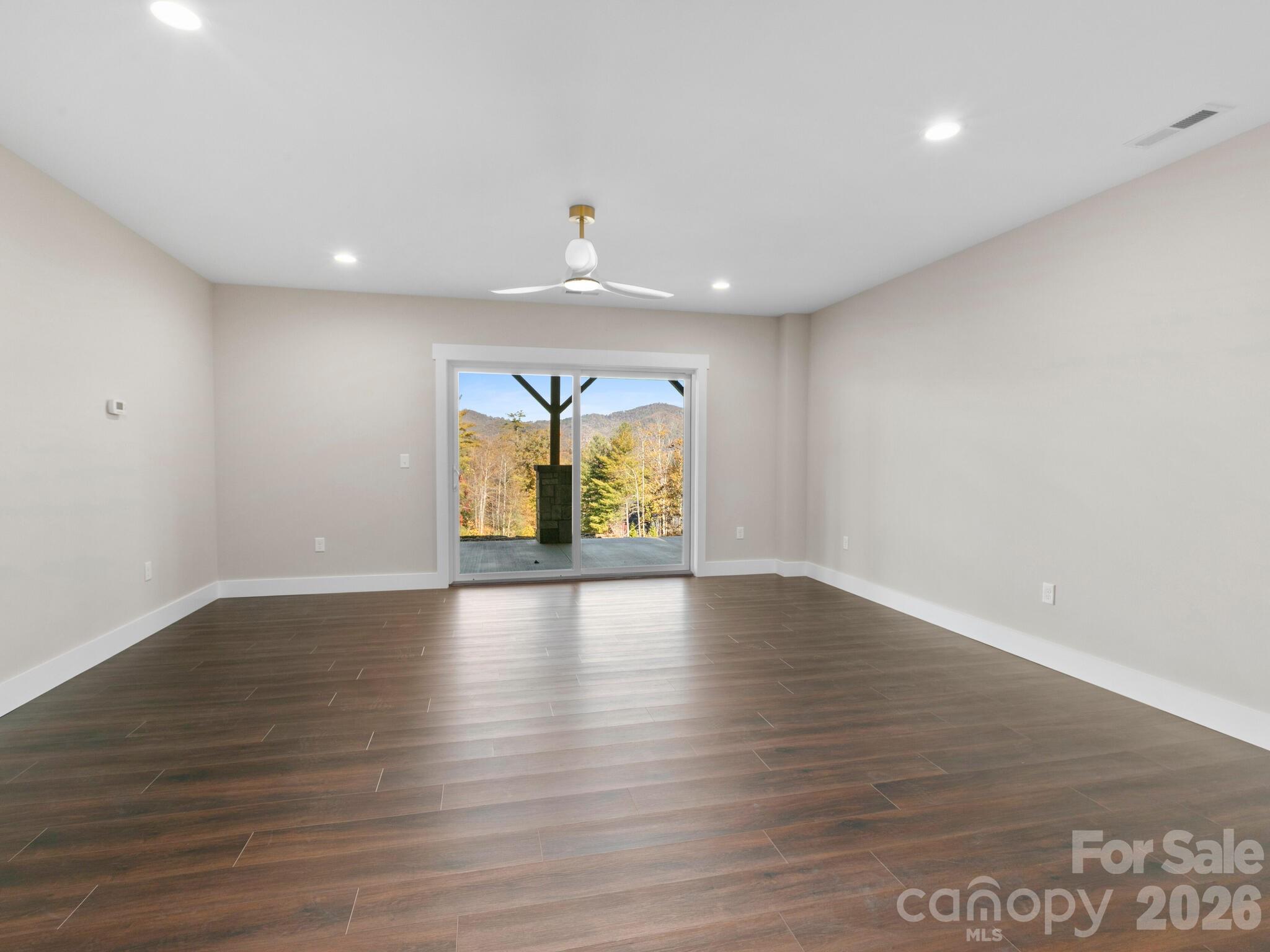 3 Erin Glen Court — Fairview