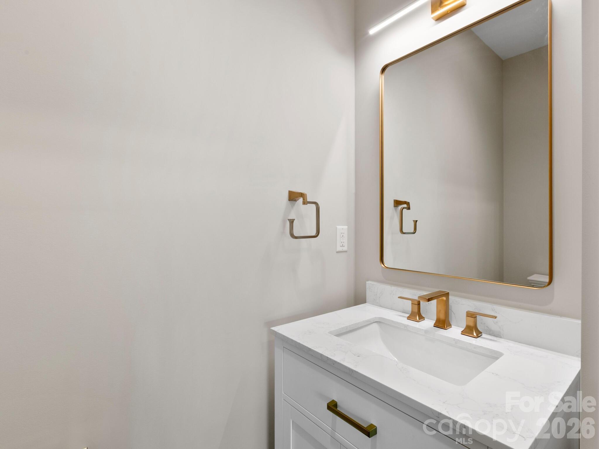 3 Erin Glen Court — Fairview