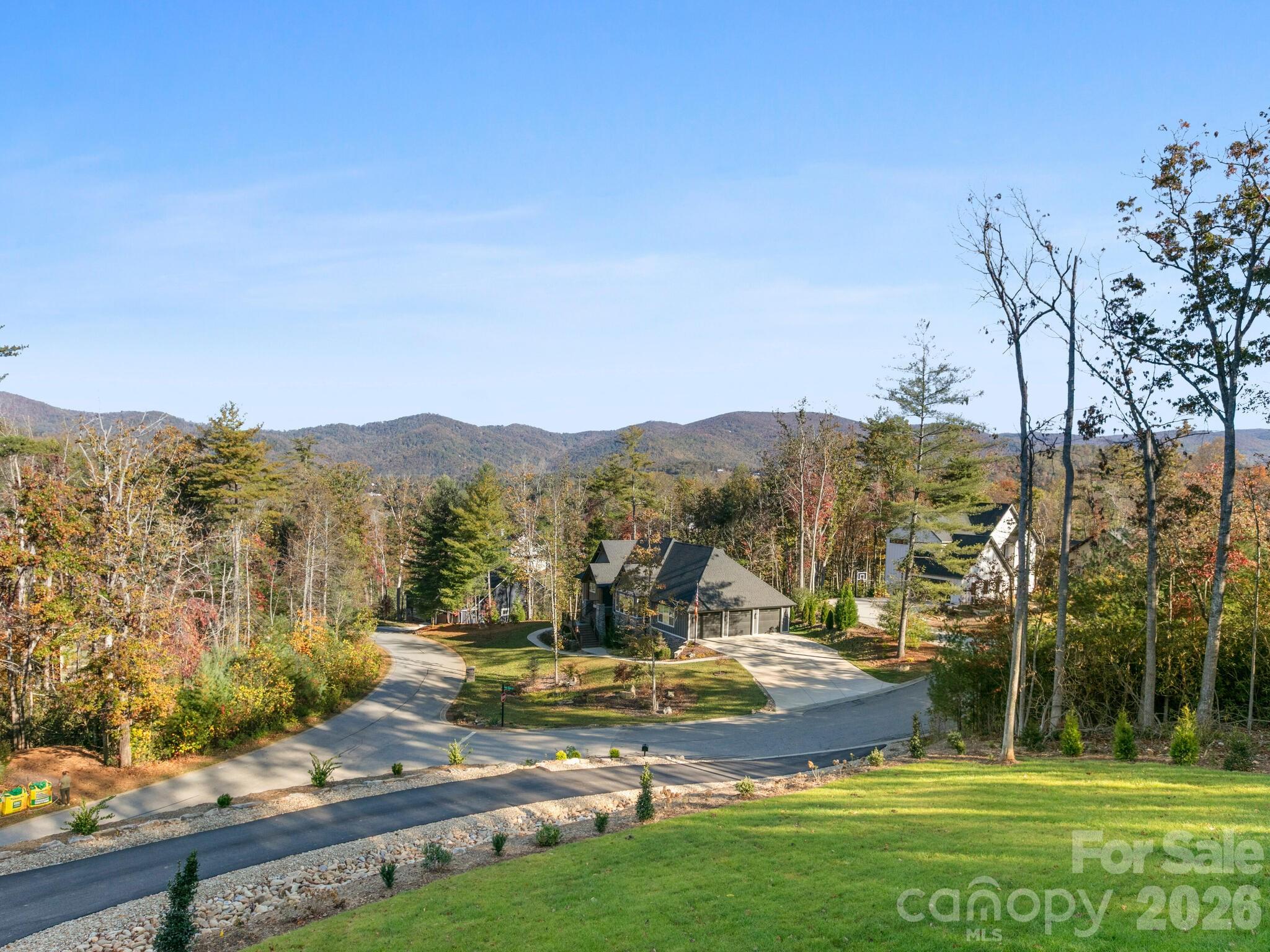3 Erin Glen Court — Fairview