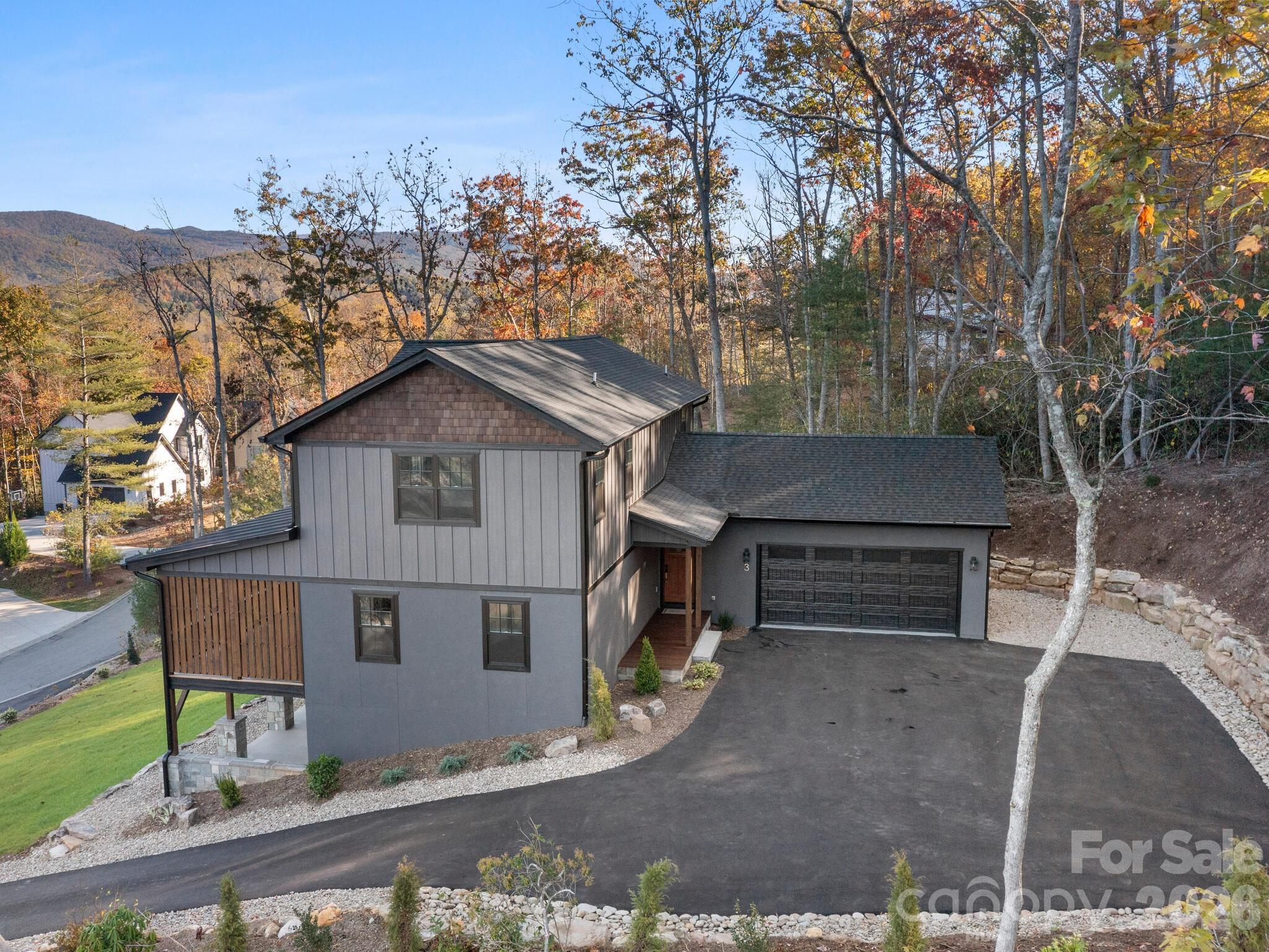 3 Erin Glen Court — Fairview