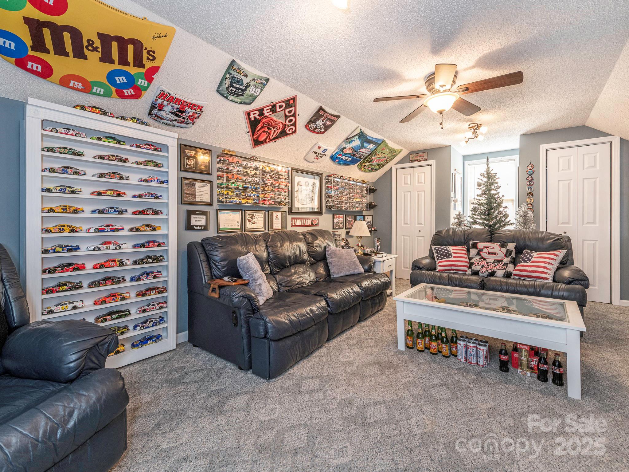 1800 Lake Lynn Road — Concord