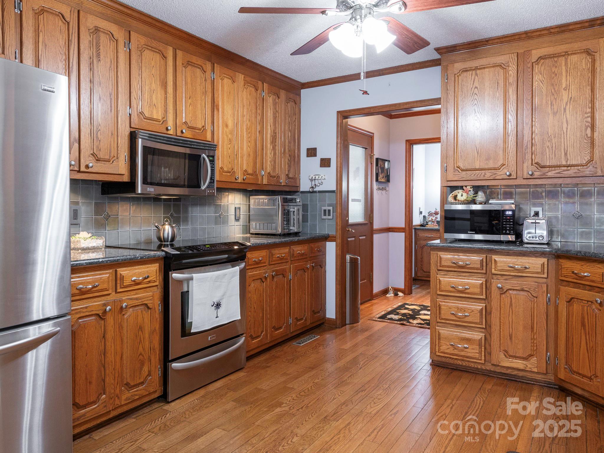 1800 Lake Lynn Road — Concord