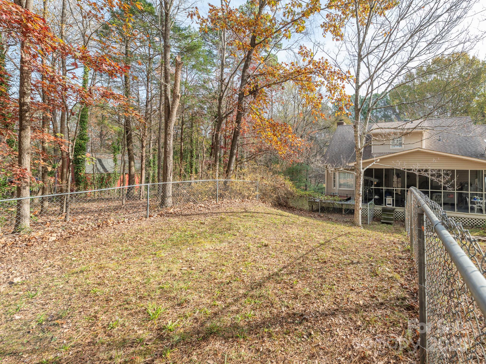 1800 Lake Lynn Road — Concord