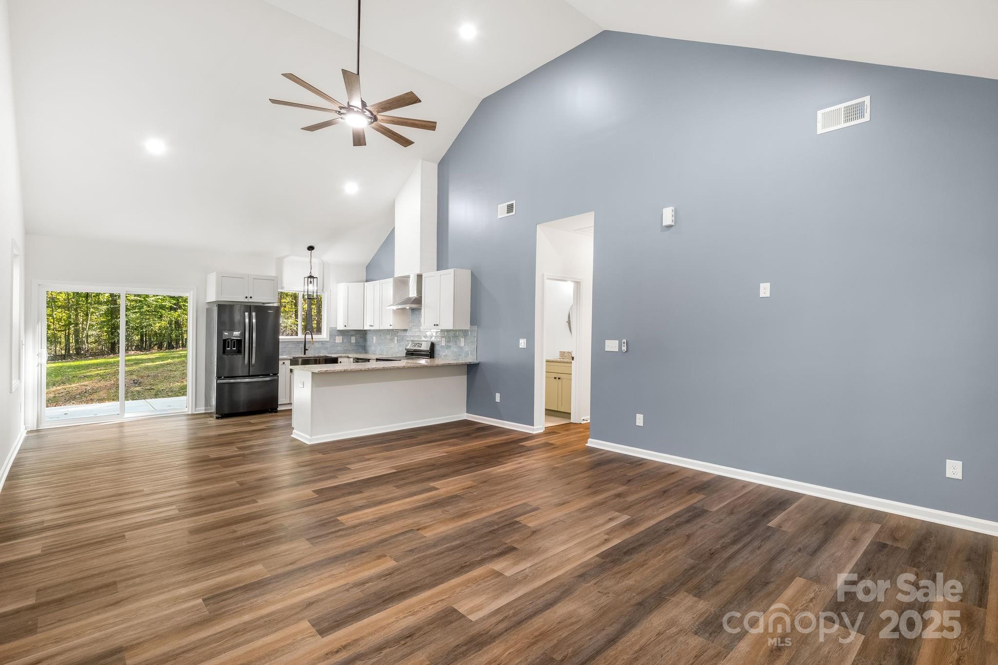 2320 China Avenue — Shelby