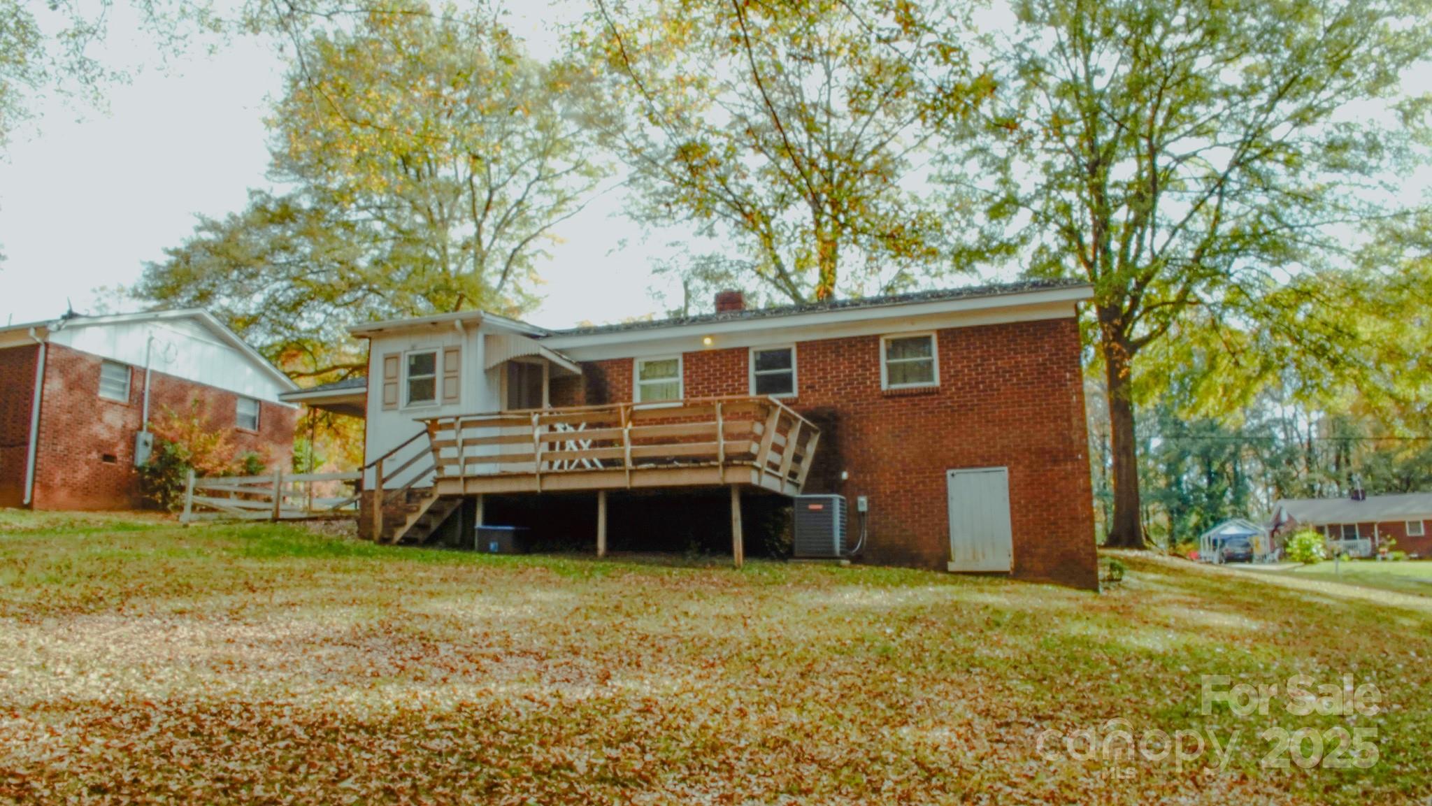 739 Vale Street — Shelby