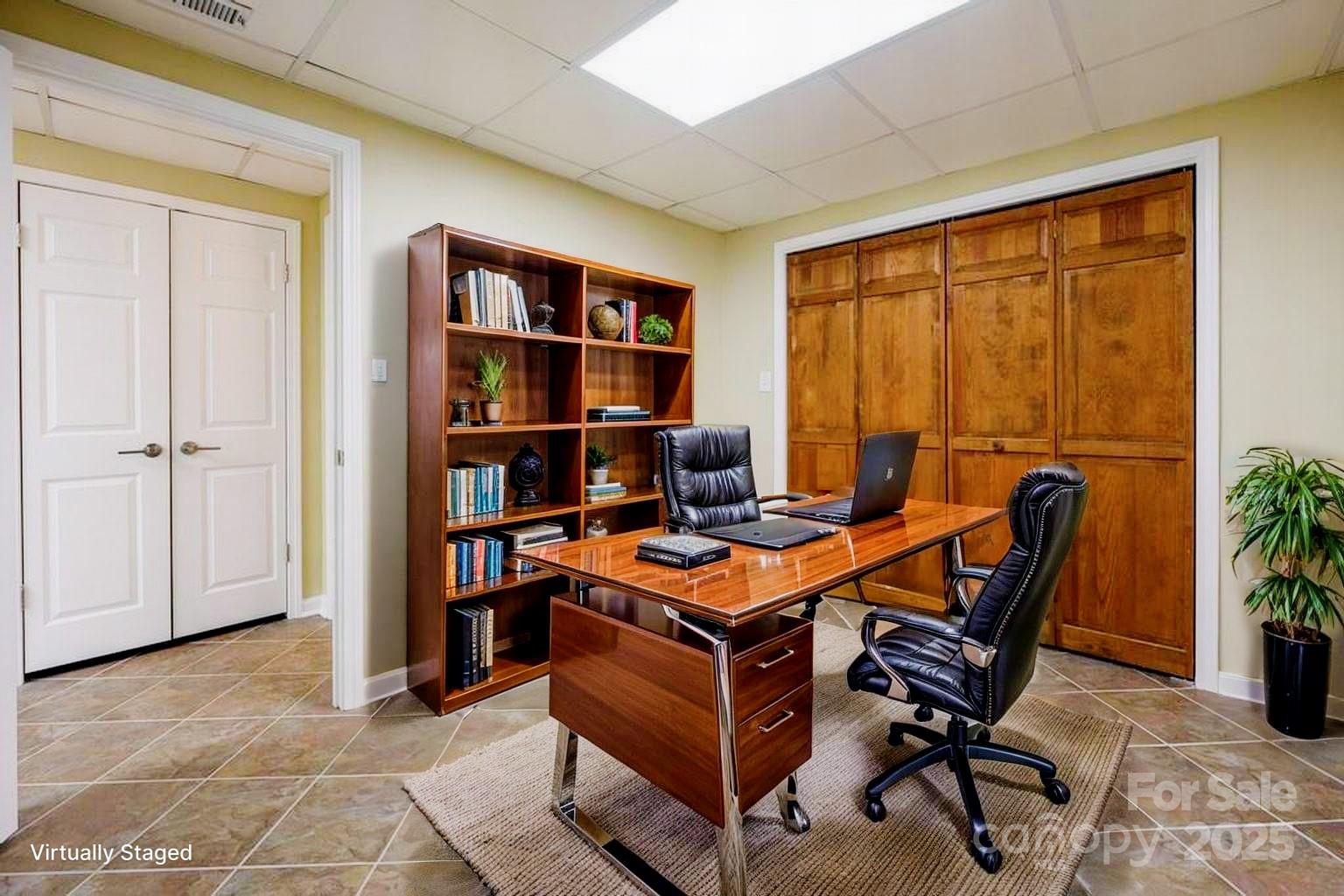 2106 Lynmore Drive — Sherrills Ford