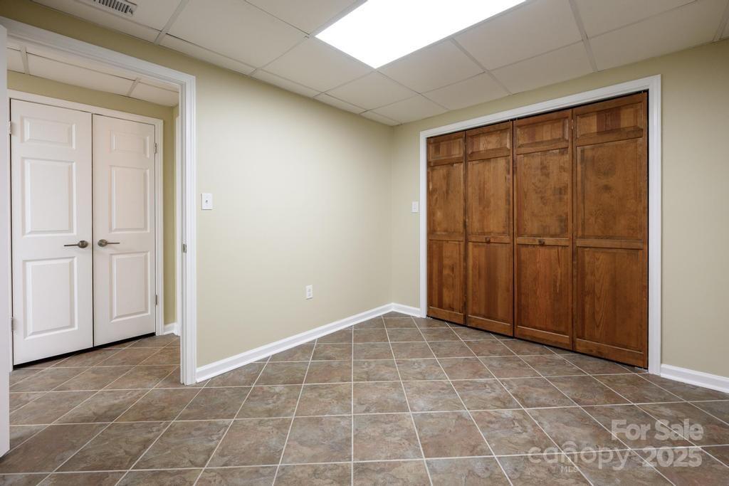 2106 Lynmore Drive — Sherrills Ford
