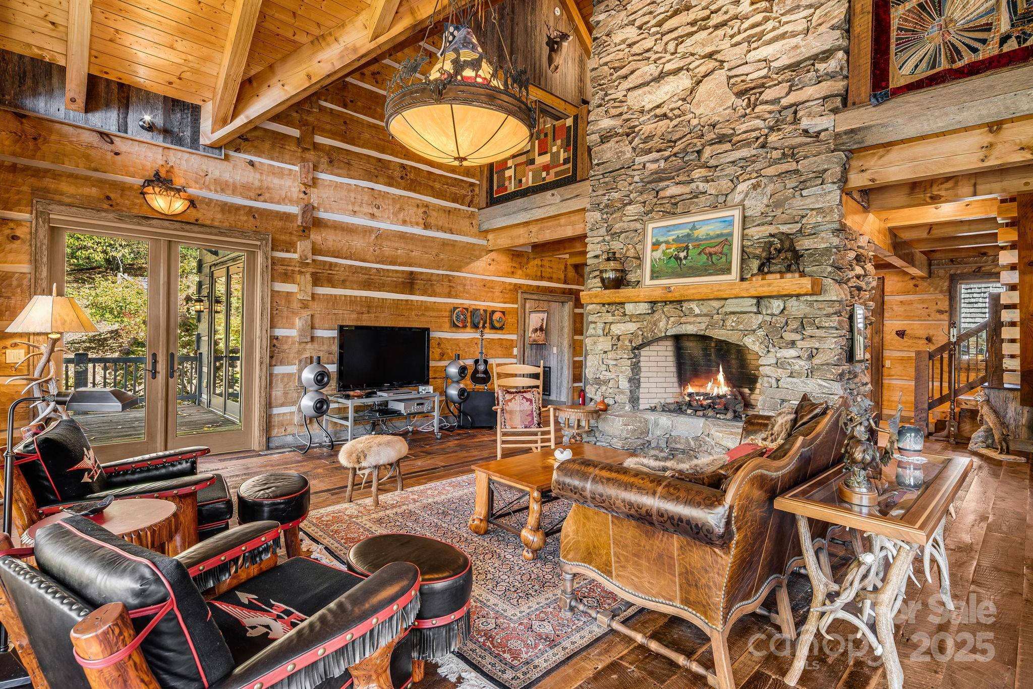 99 Thistle Ridge — Canton
