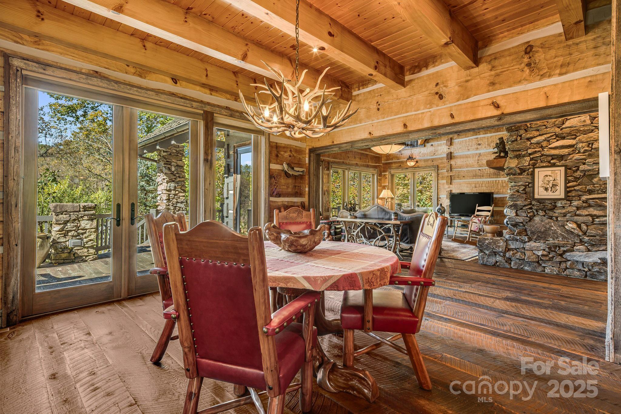 99 Thistle Ridge — Canton