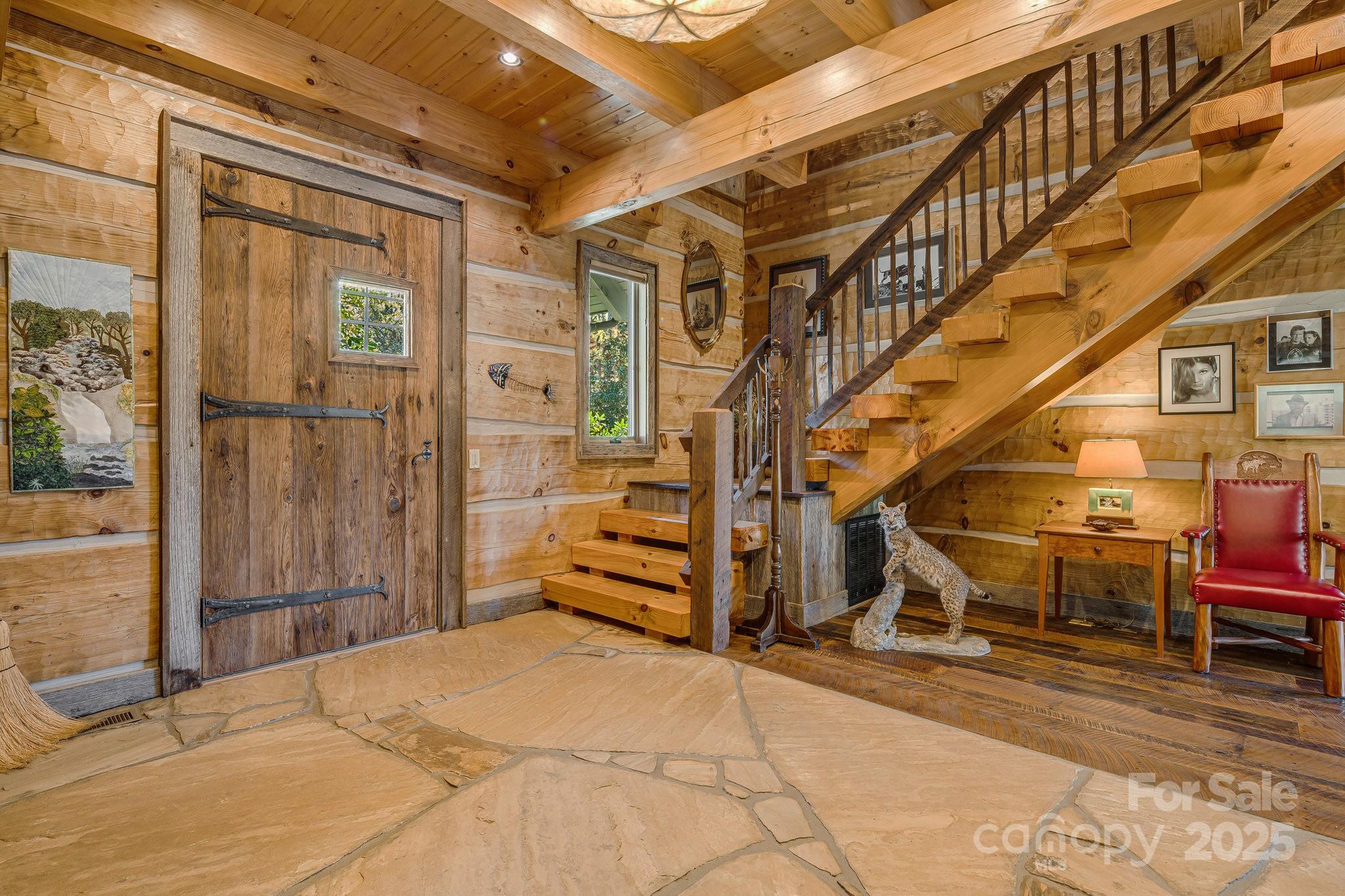 99 Thistle Ridge — Canton