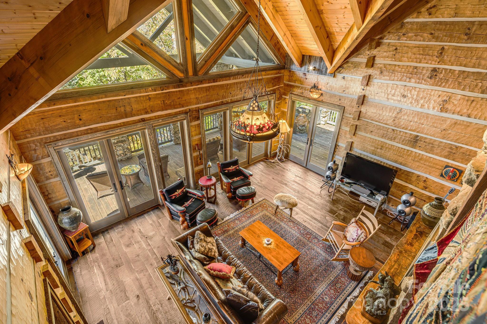 99 Thistle Ridge — Canton
