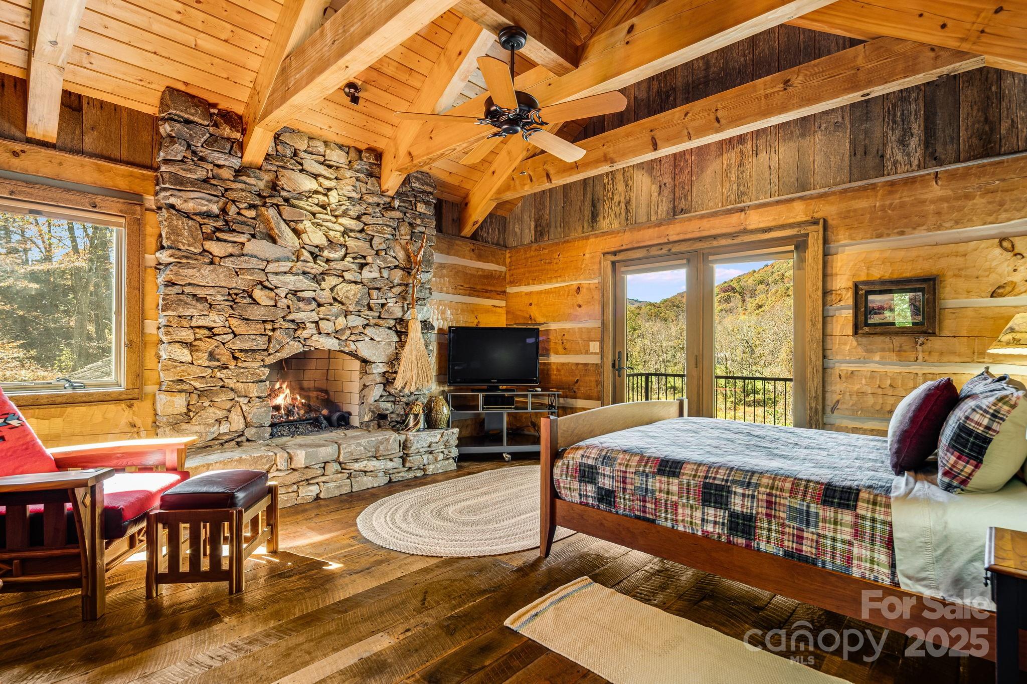 99 Thistle Ridge — Canton