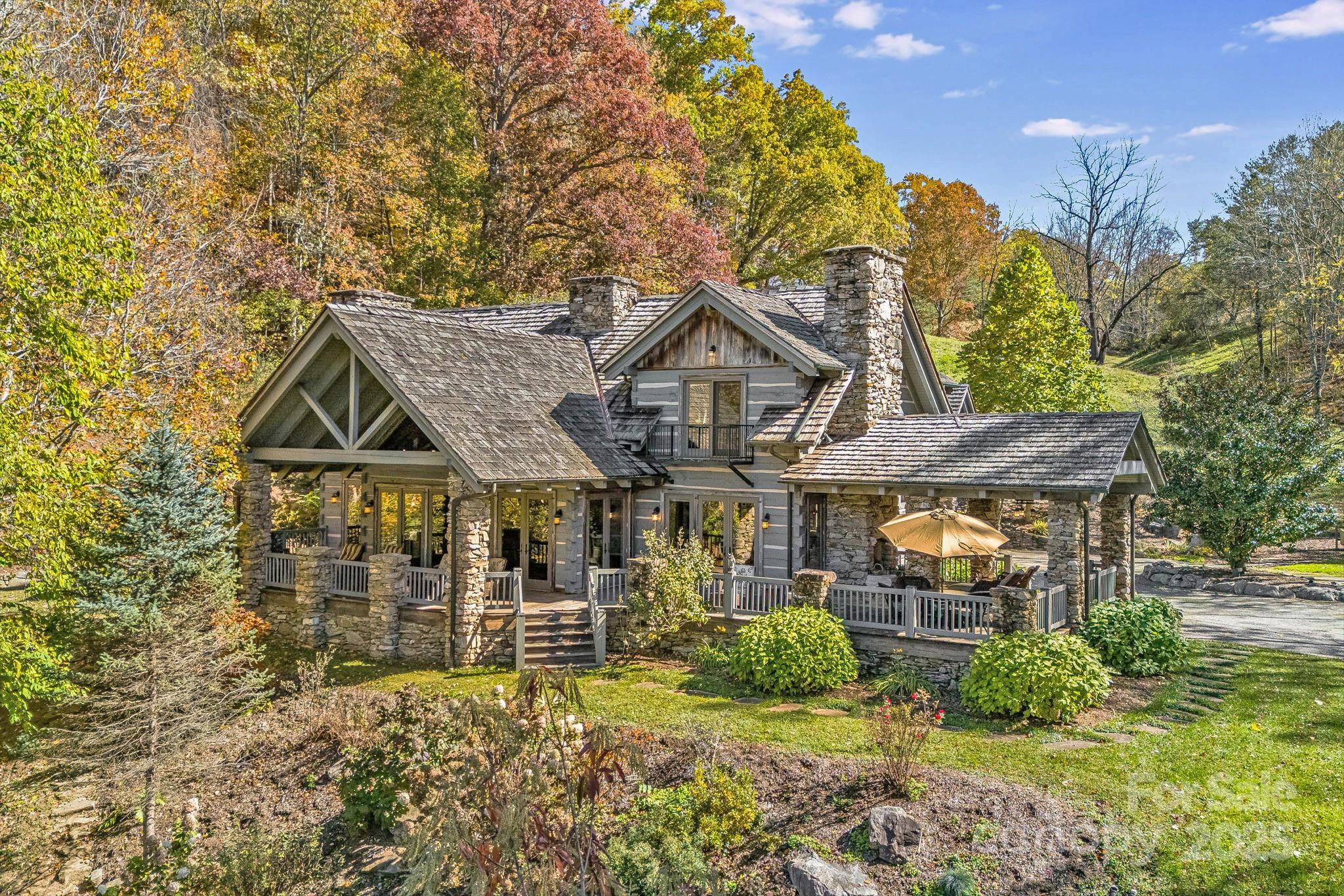 99 Thistle Ridge — Canton
