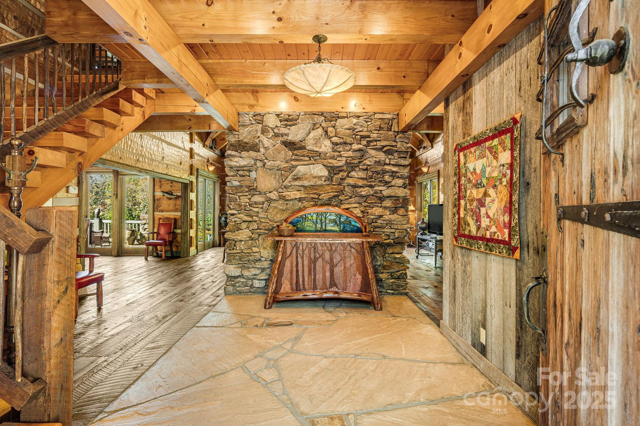 99 Thistle Ridge — Canton