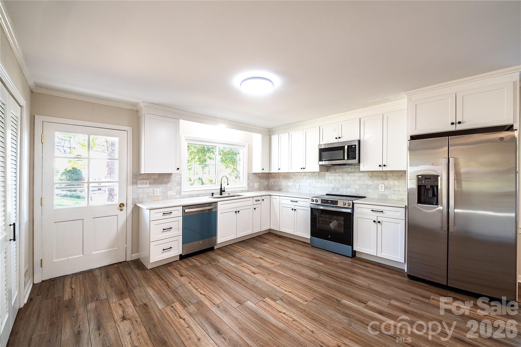 719 Avondale Avenue — Albemarle