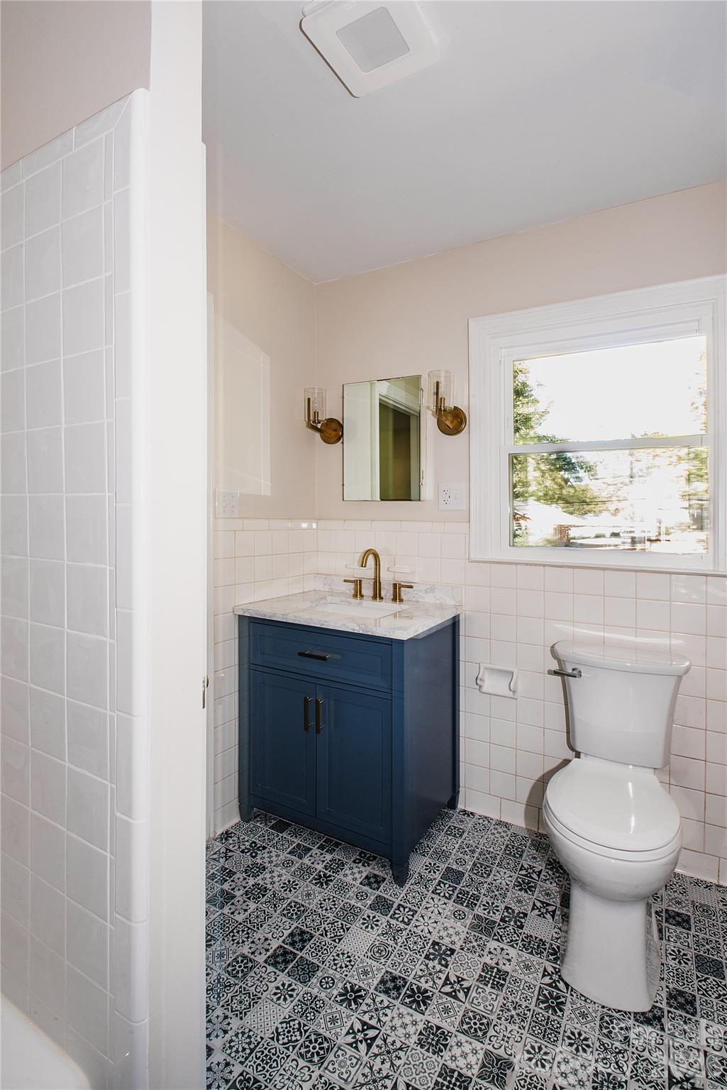 719 Avondale Avenue — Albemarle