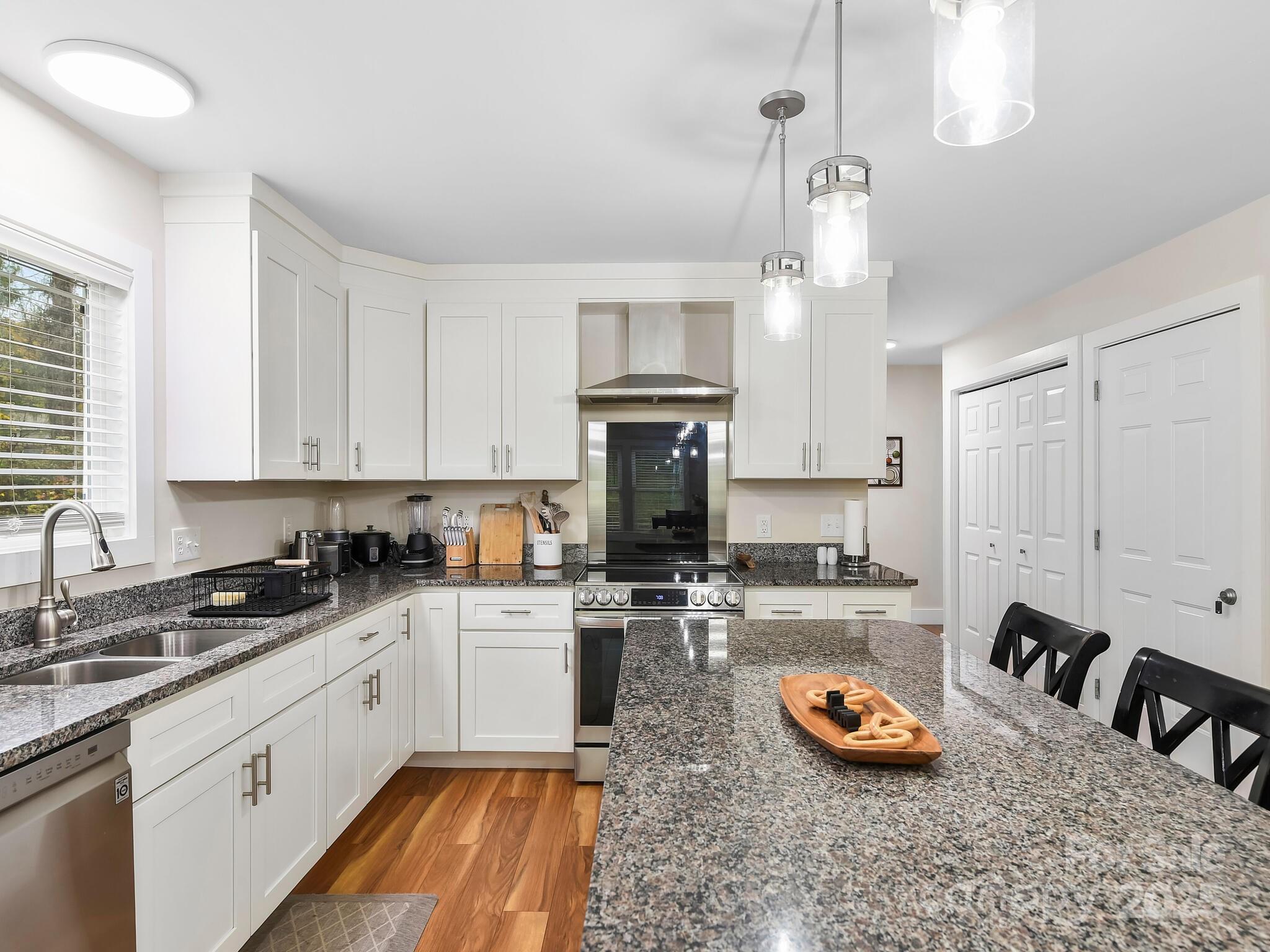 258 Old Weaverville Road — Asheville