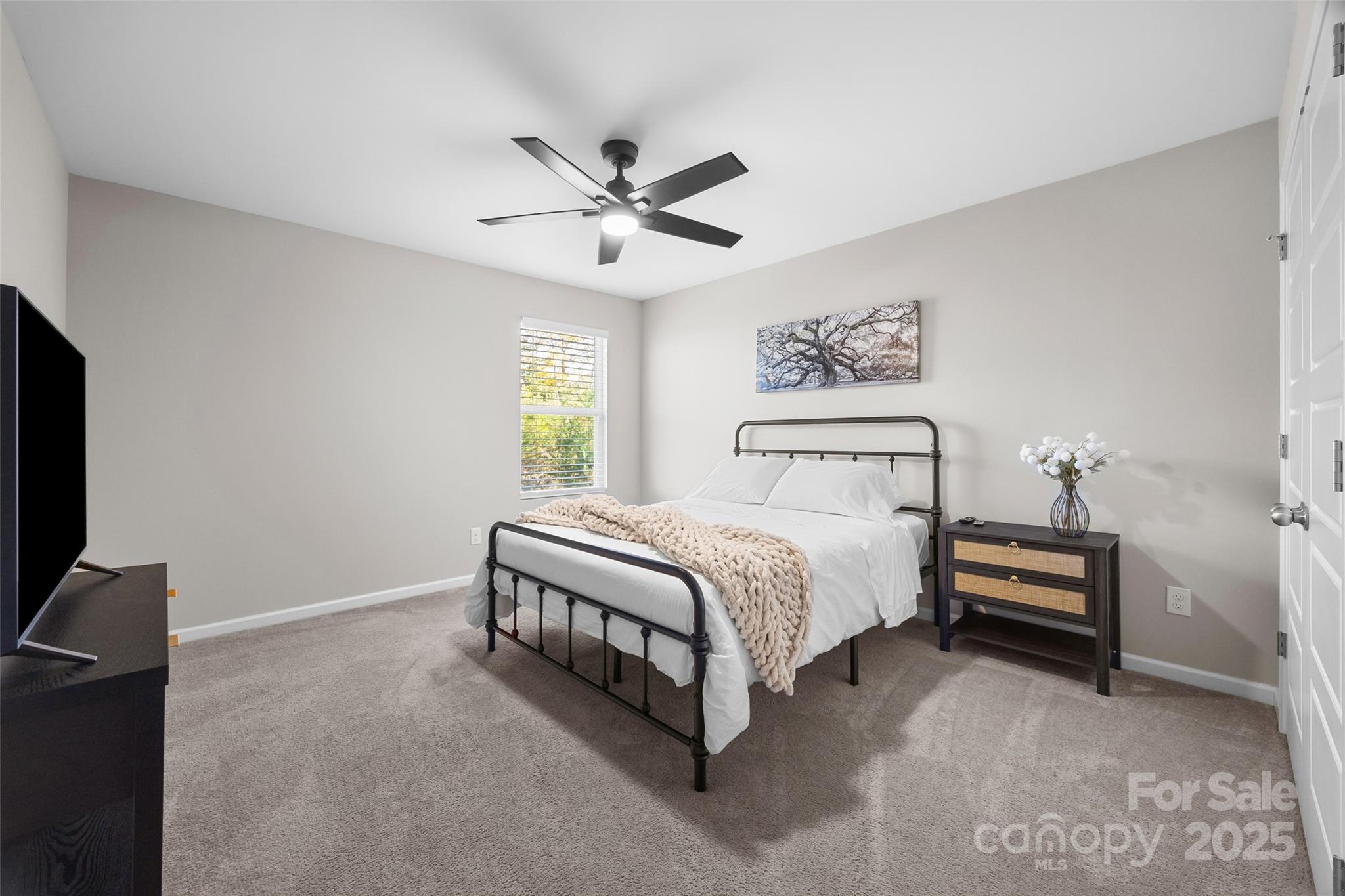1140 Streamside Lane — York