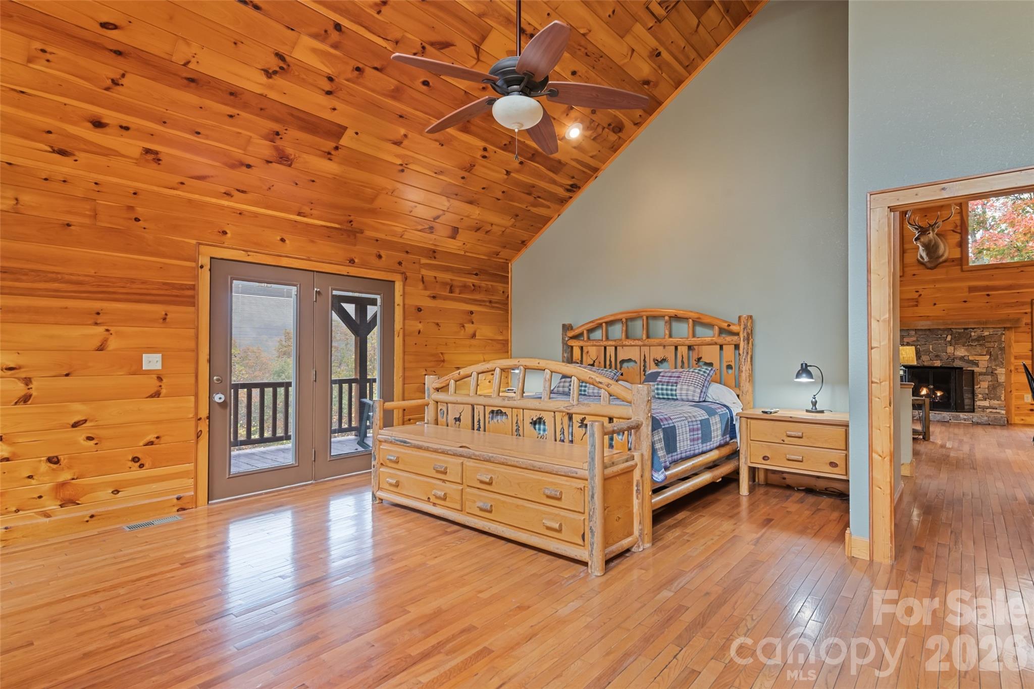 235 Soaring Eagle Road — Bryson City