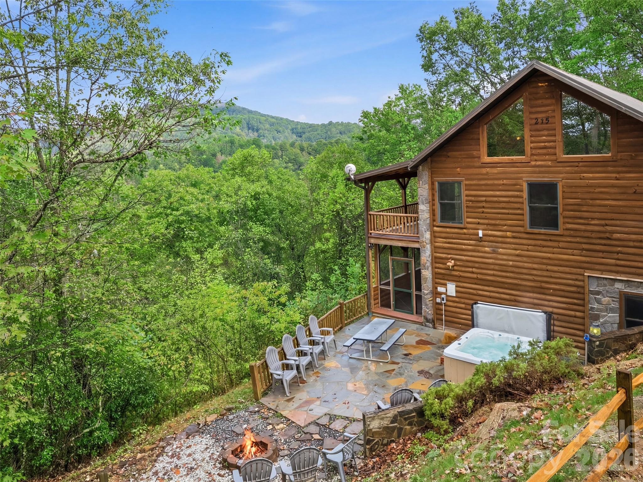 235 Soaring Eagle Road — Bryson City