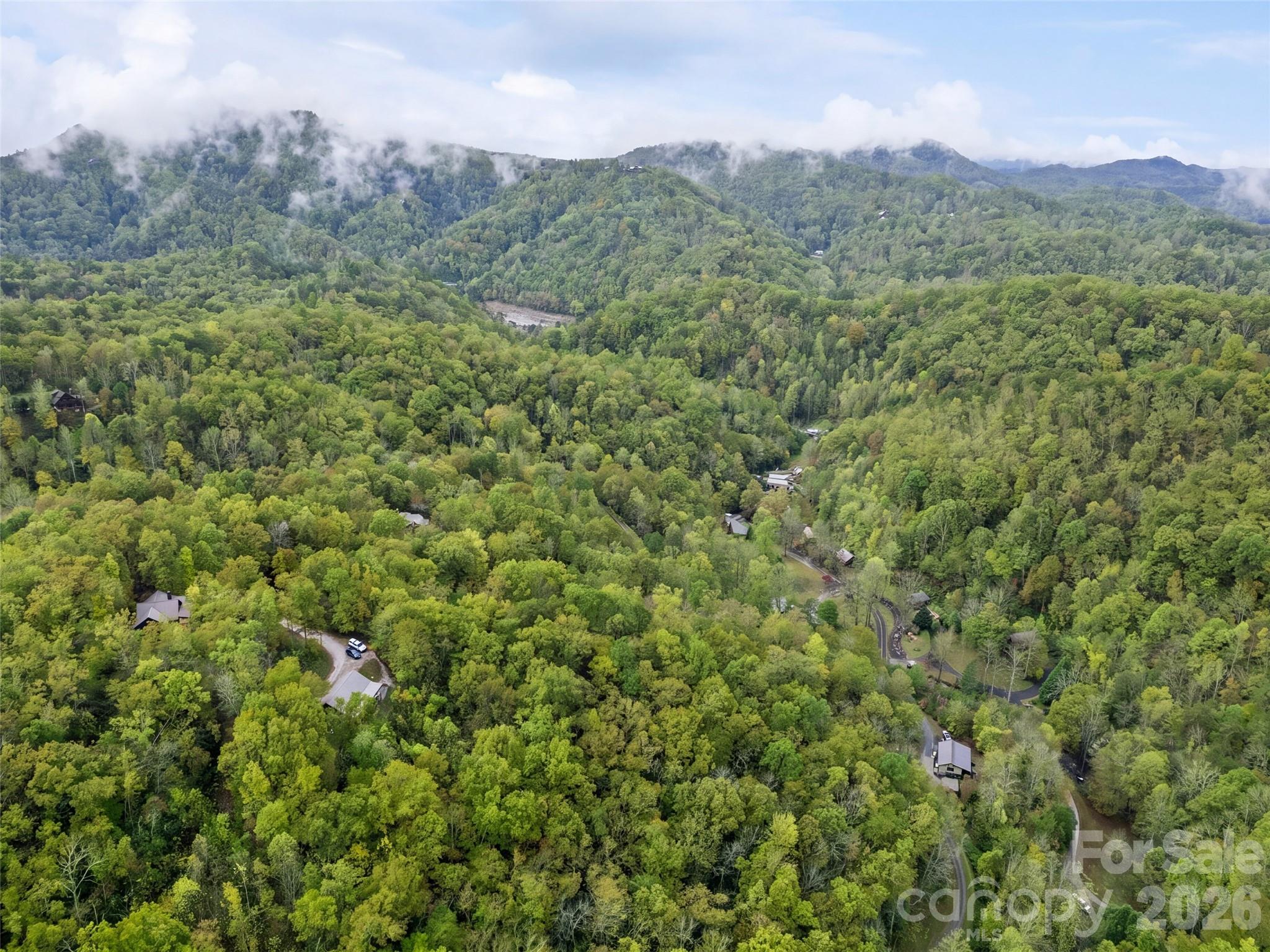 235 Soaring Eagle Road — Bryson City