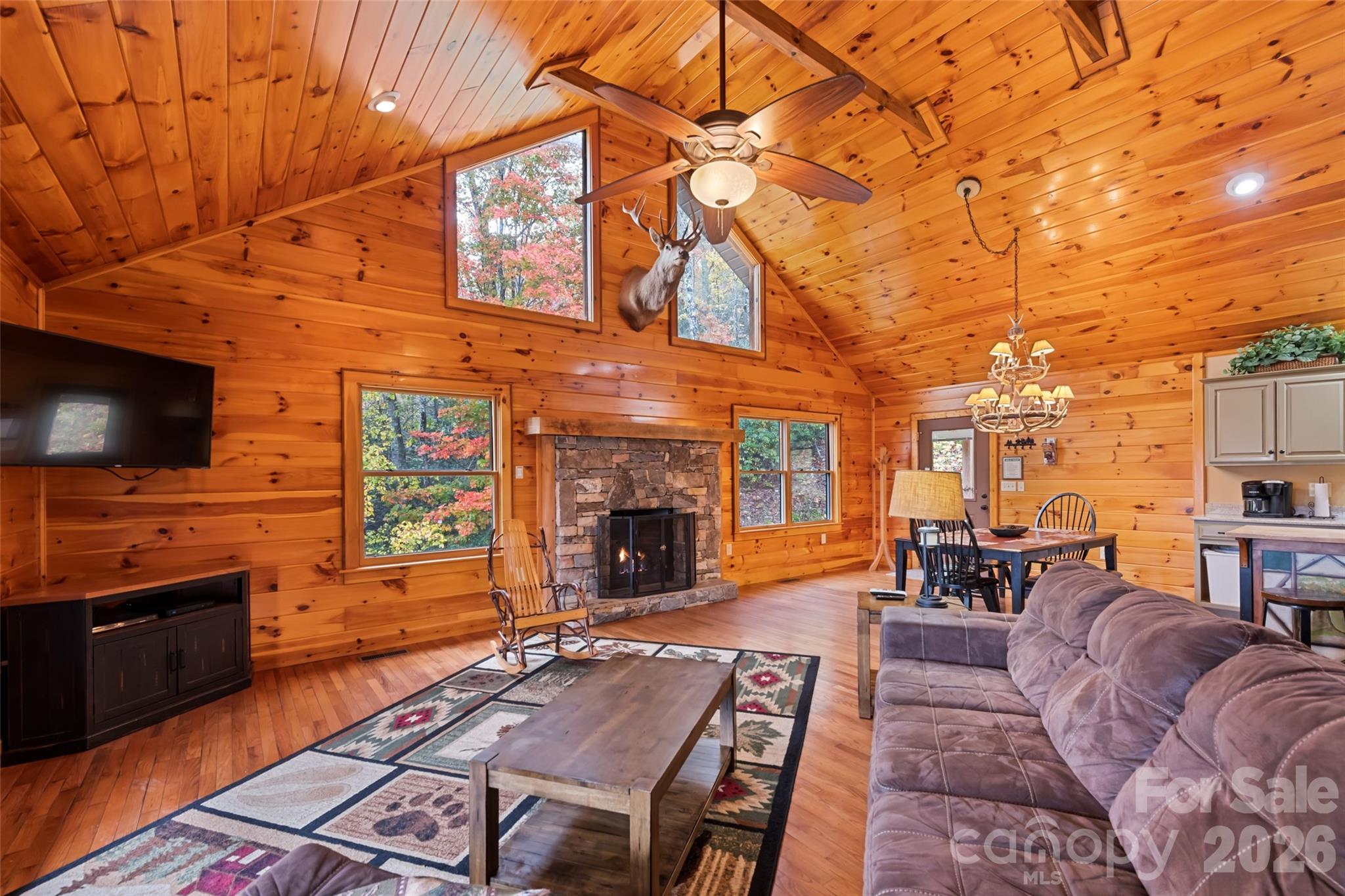 235 Soaring Eagle Road — Bryson City