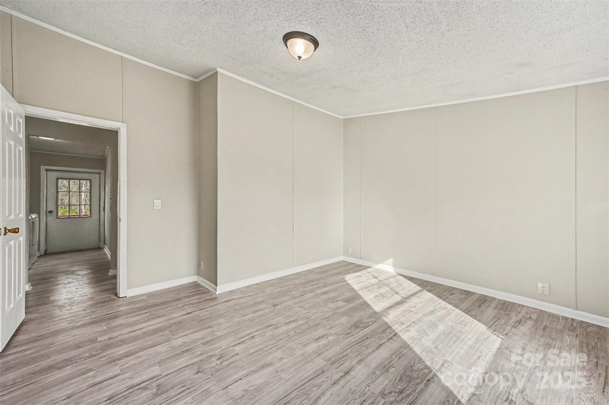 137 Cedar Grove Road — Clover