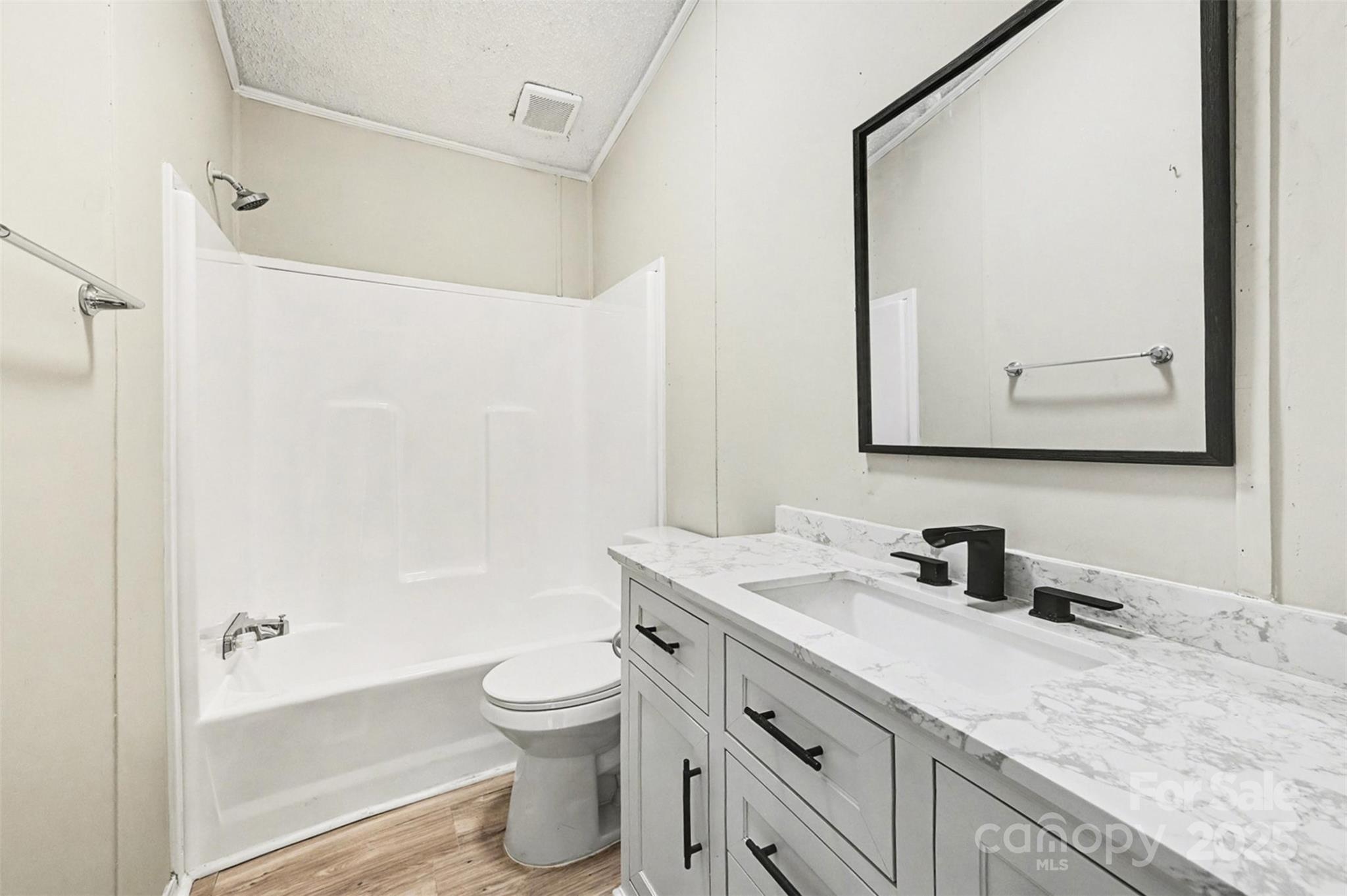 137 Cedar Grove Road — Clover