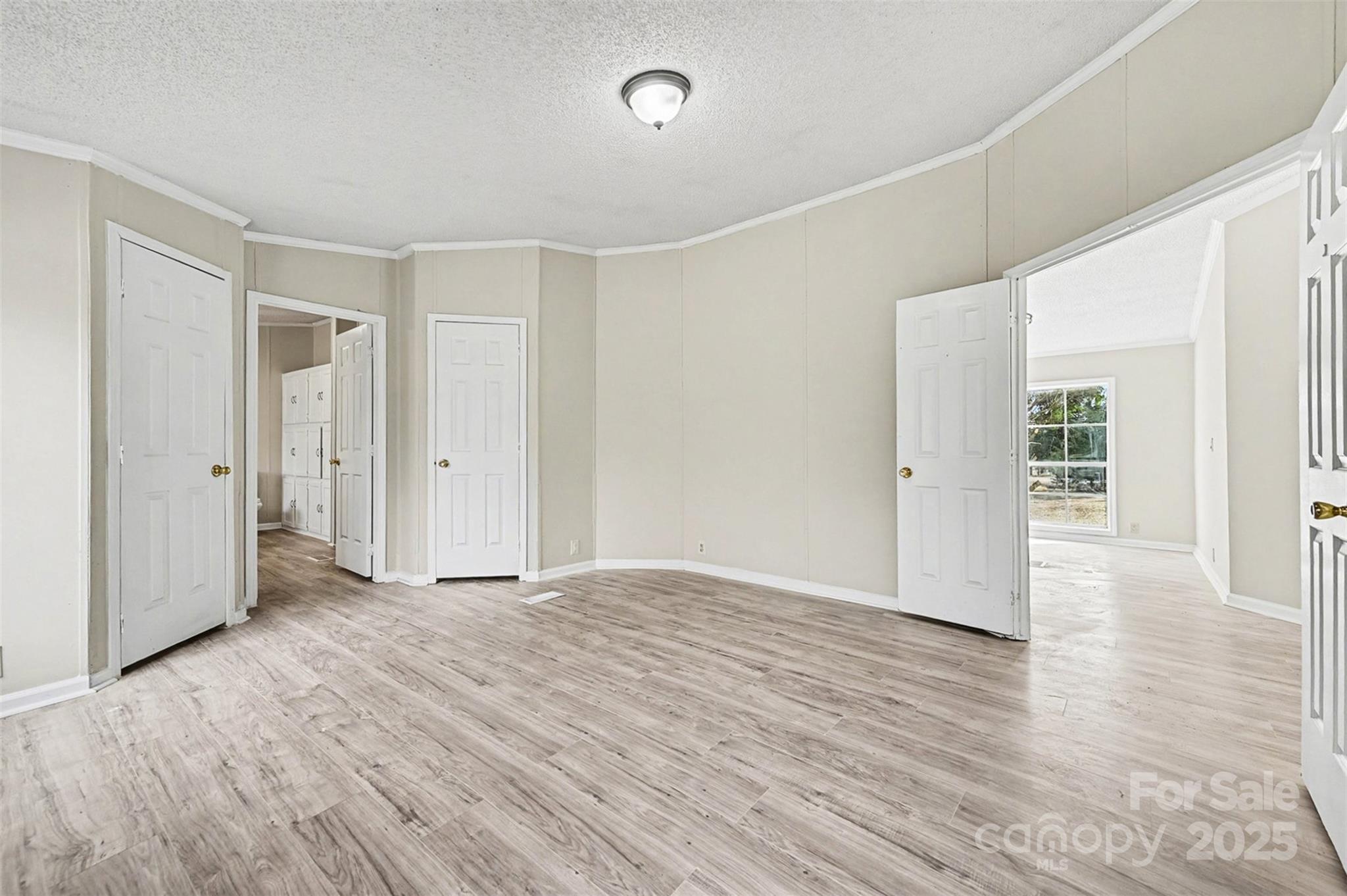 137 Cedar Grove Road — Clover