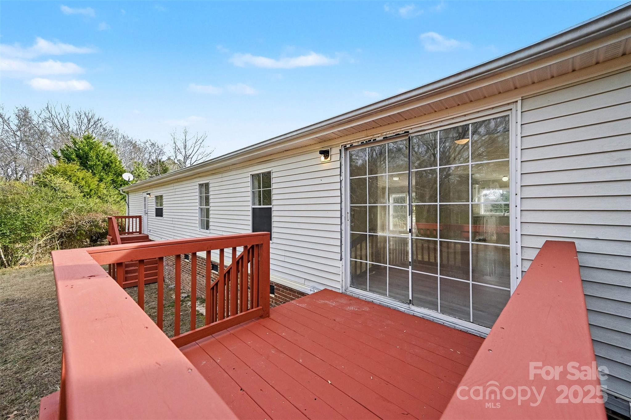 137 Cedar Grove Road — Clover